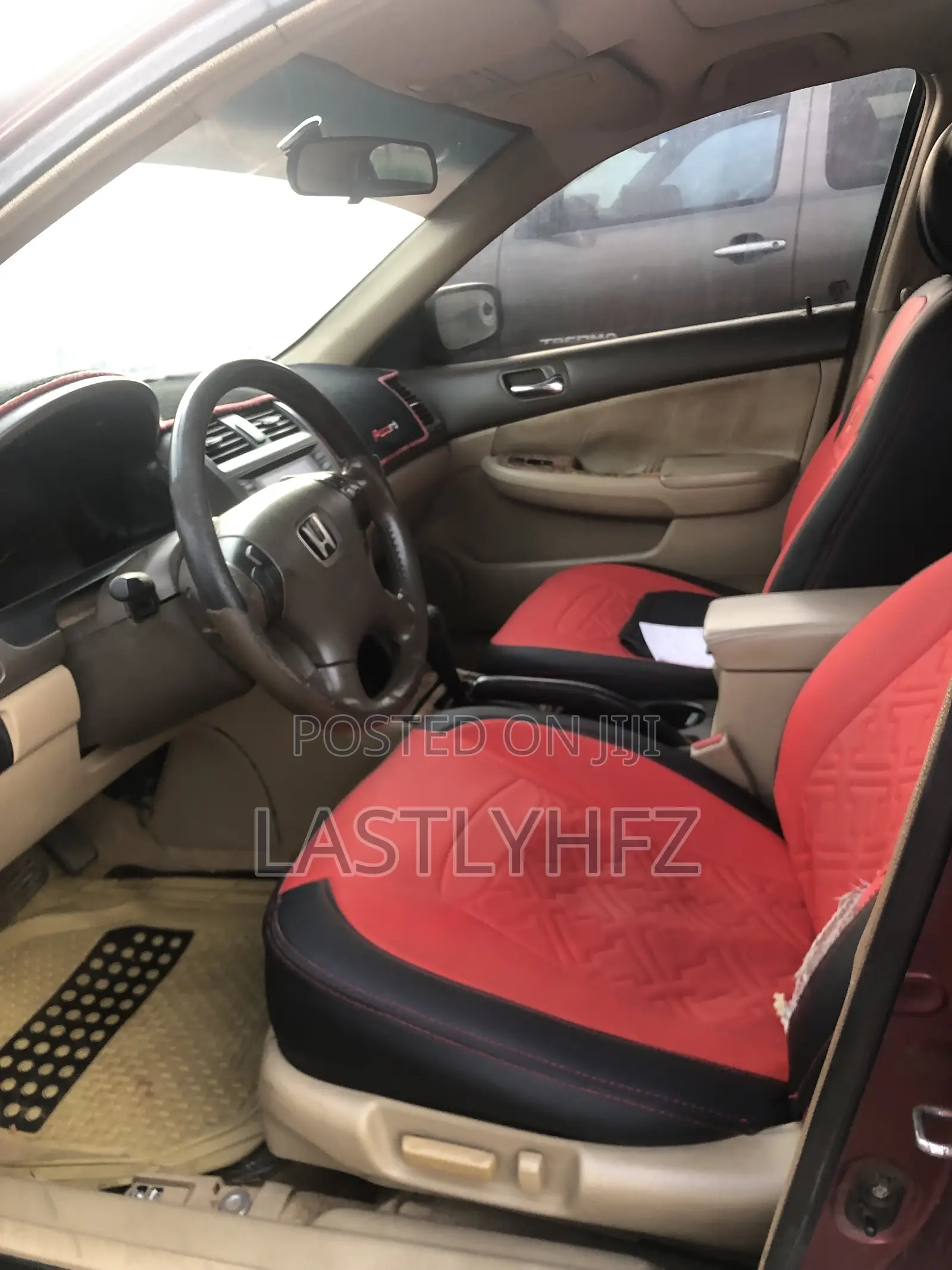 Honda Accord 2005 Maroon