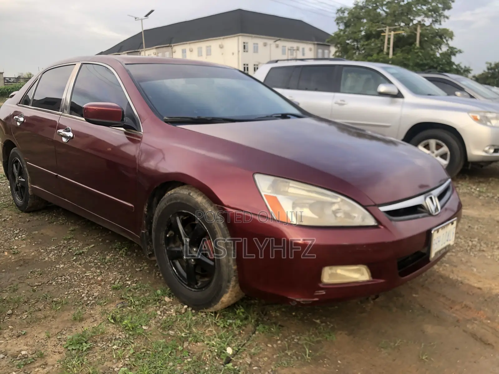 Honda Accord 2005 Maroon