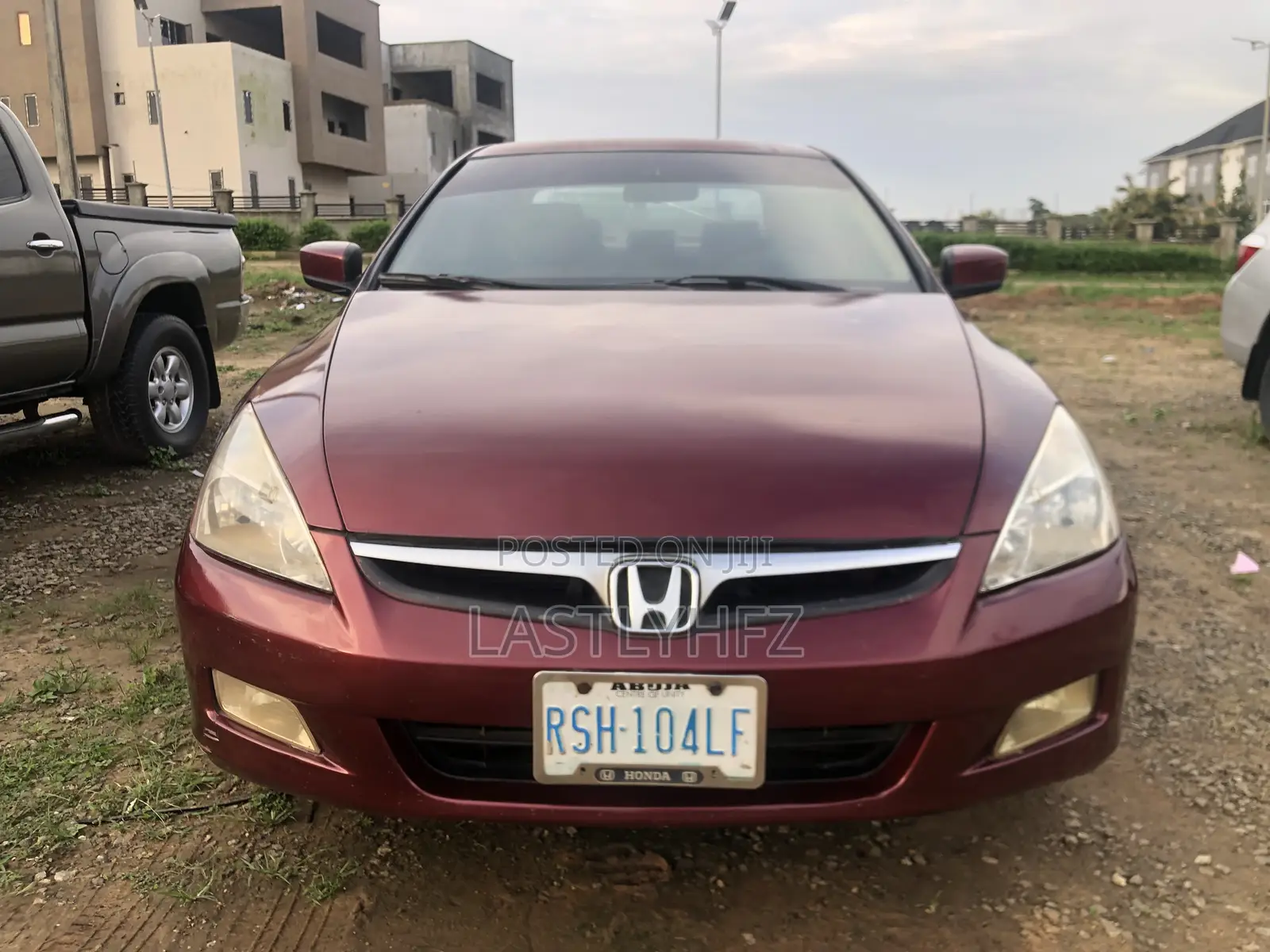 Honda Accord 2005 Maroon