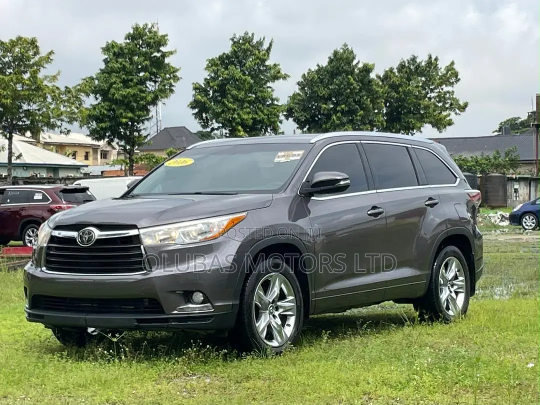 Toyota Highlander Limited V6 4x4 (3.5L 6cyl 6A) 2016 Gray
