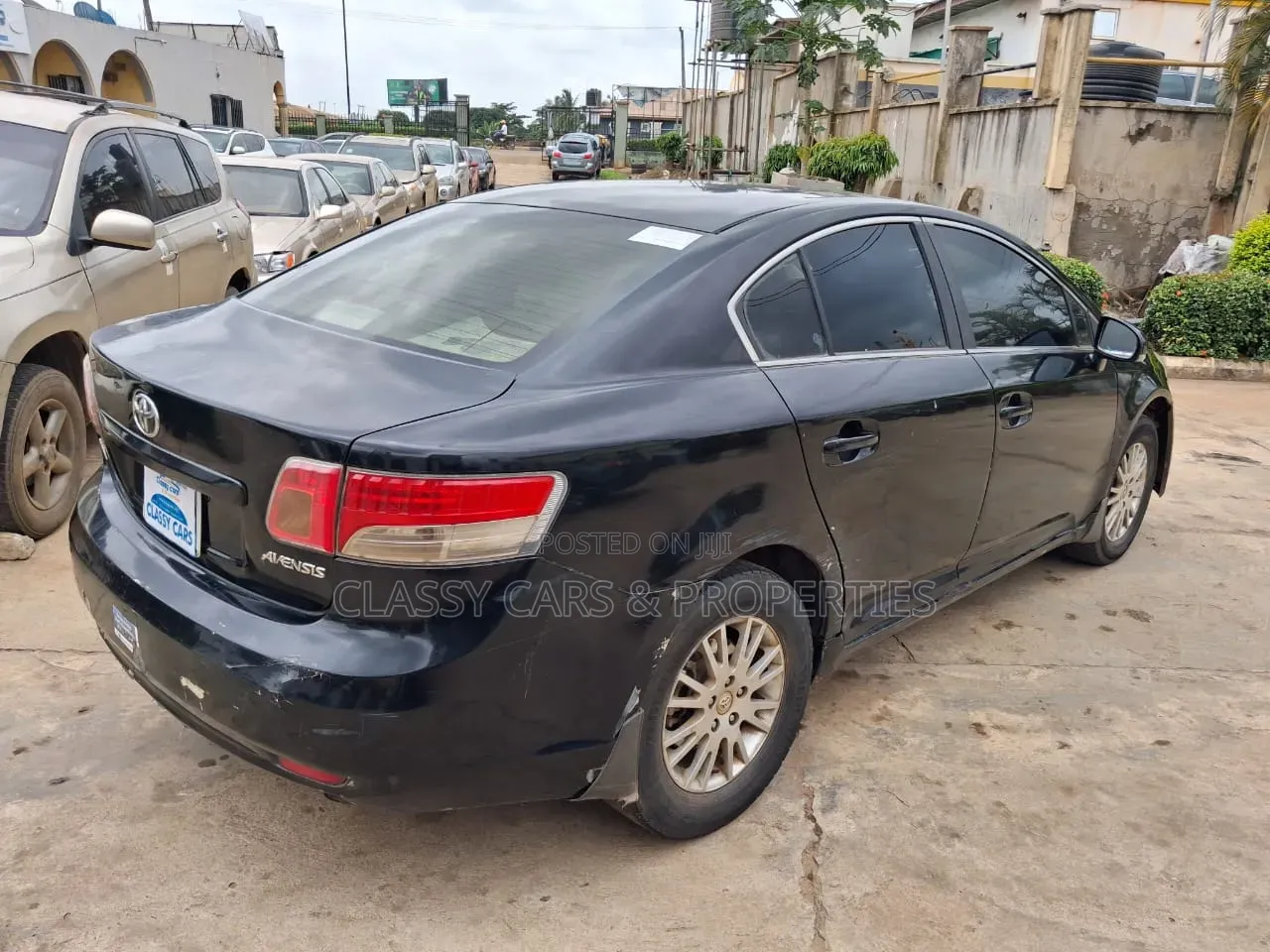 Toyota Avensis 2014 Black