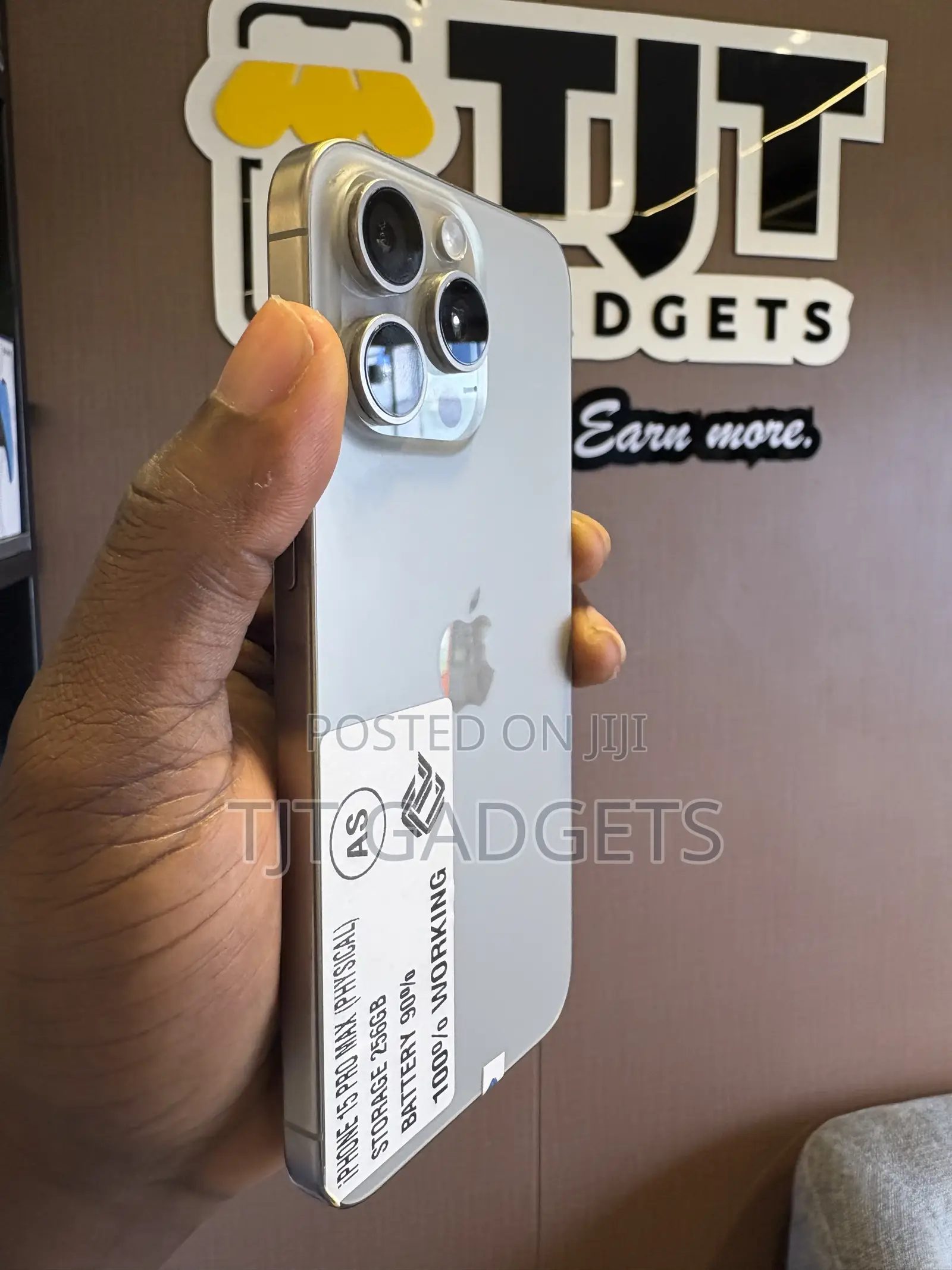 Apple iPhone 15 Pro Max 256 GB