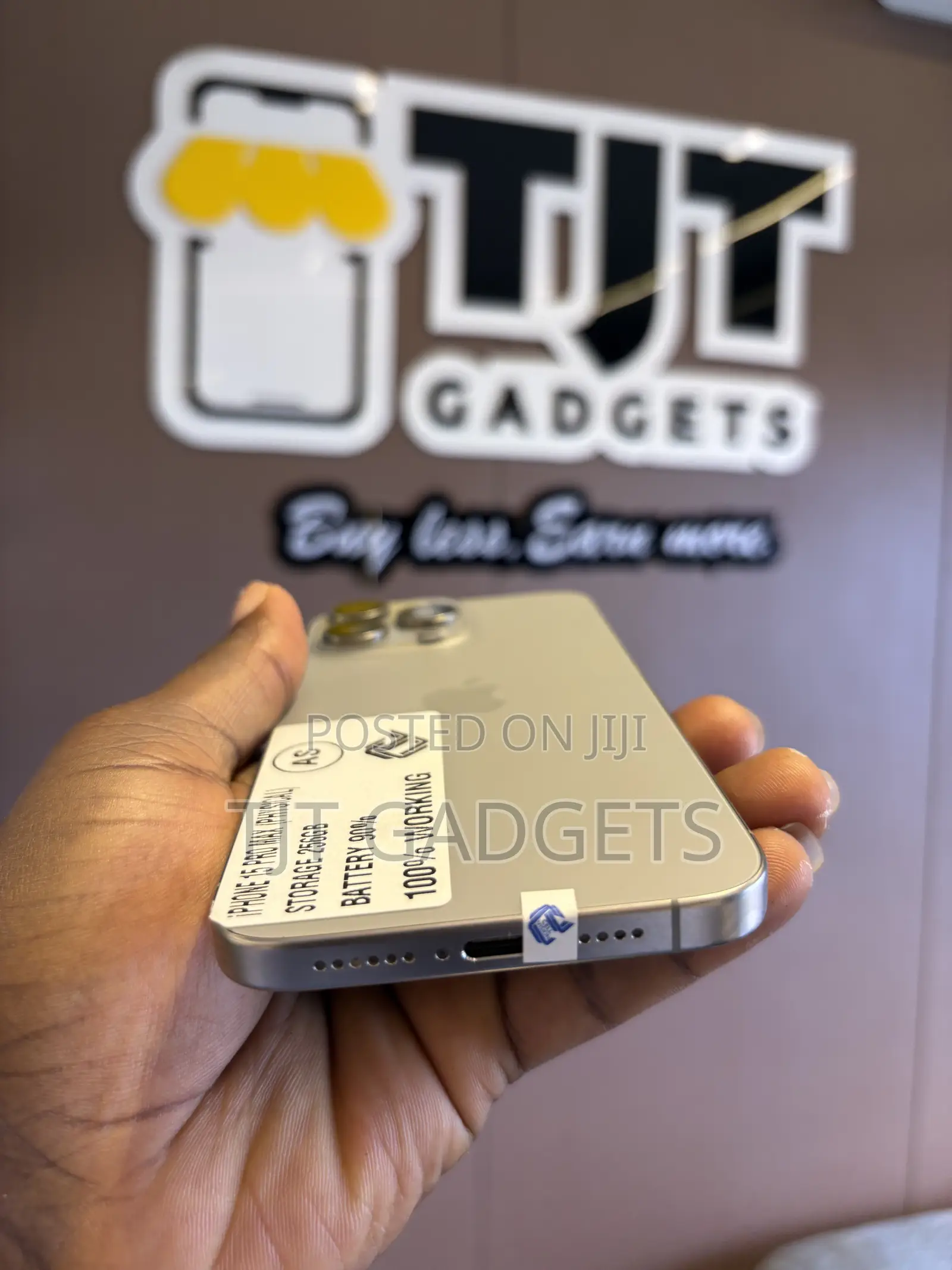 Apple iPhone 15 Pro Max 256 GB