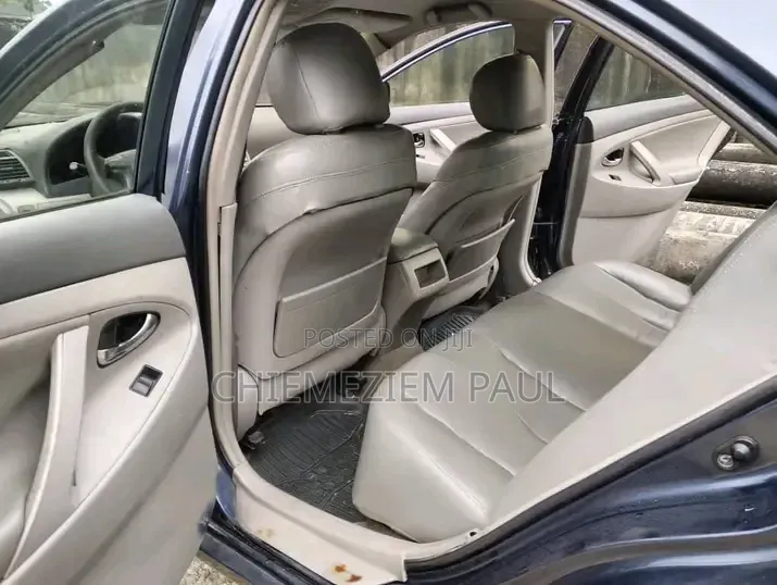 Toyota Camry 2009 Blue