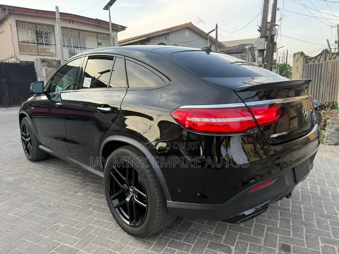 Mercedes-Benz GLE-Class 2017 Black