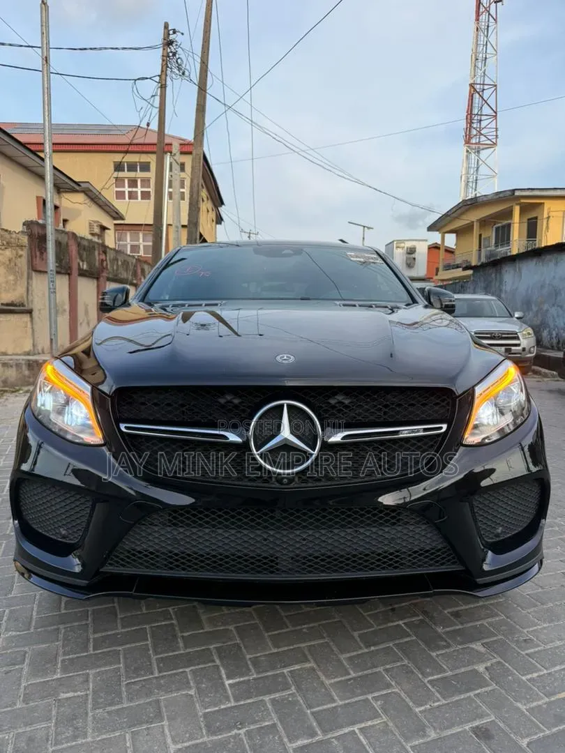 Mercedes-Benz GLE-Class 2017 Black