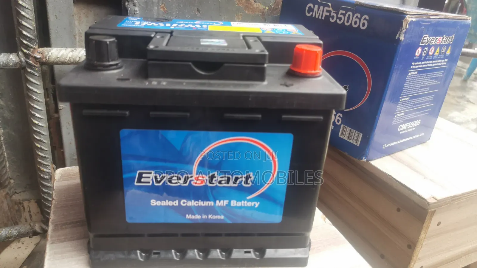 12V 50AH Everstart Maintainance Free Car Battery.