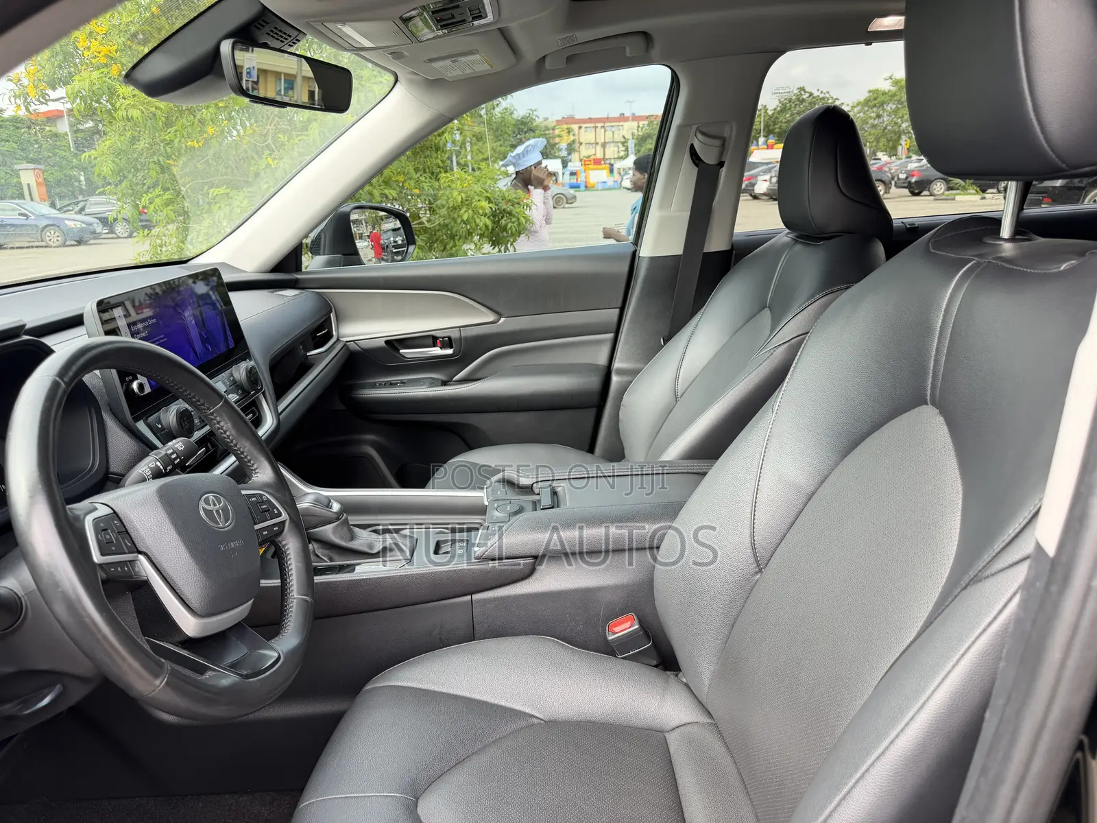 Toyota Grand Highlander XLE AWD 2024 Black