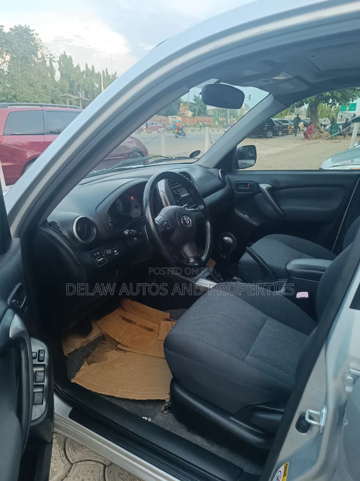 Toyota RAV4 2004 Silver