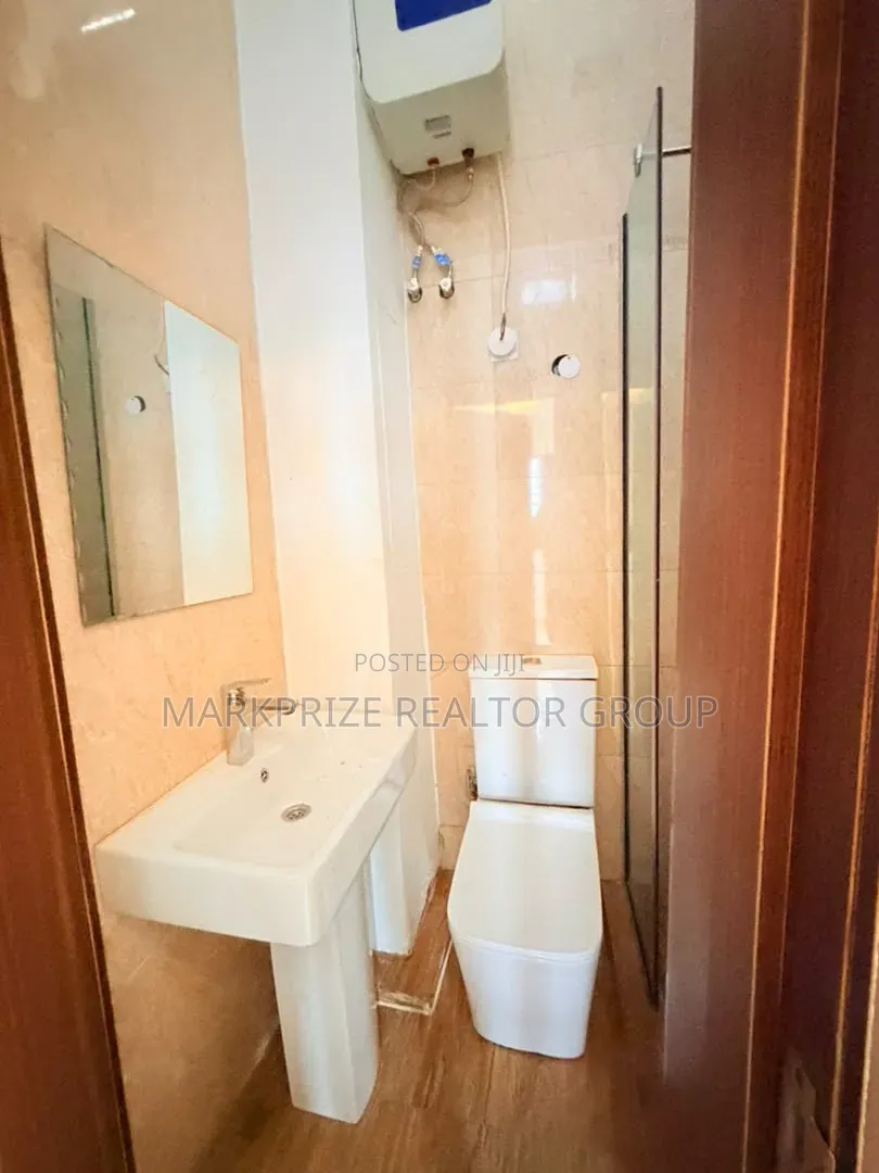 4bdrm Duplex in Surulere Lagos for sale