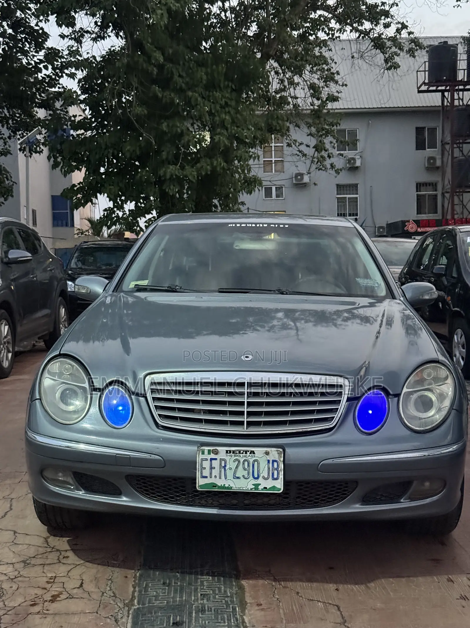Mercedes-Benz E350 2005 Blue