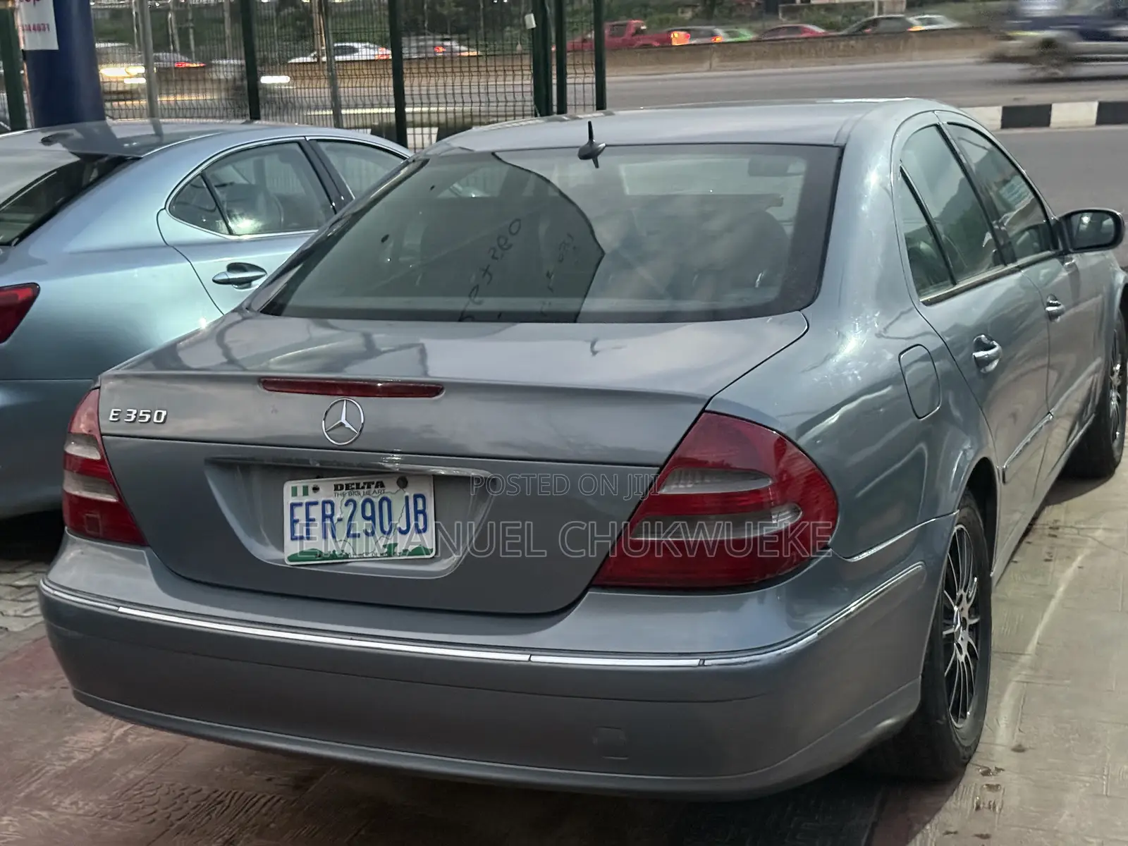 Mercedes-Benz E350 2005 Blue