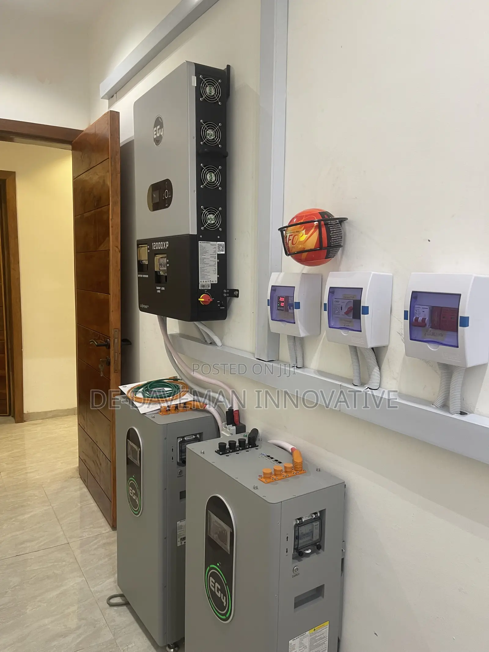 30kwh Lithium Battery, 12Kva Inverter With Solar Panel