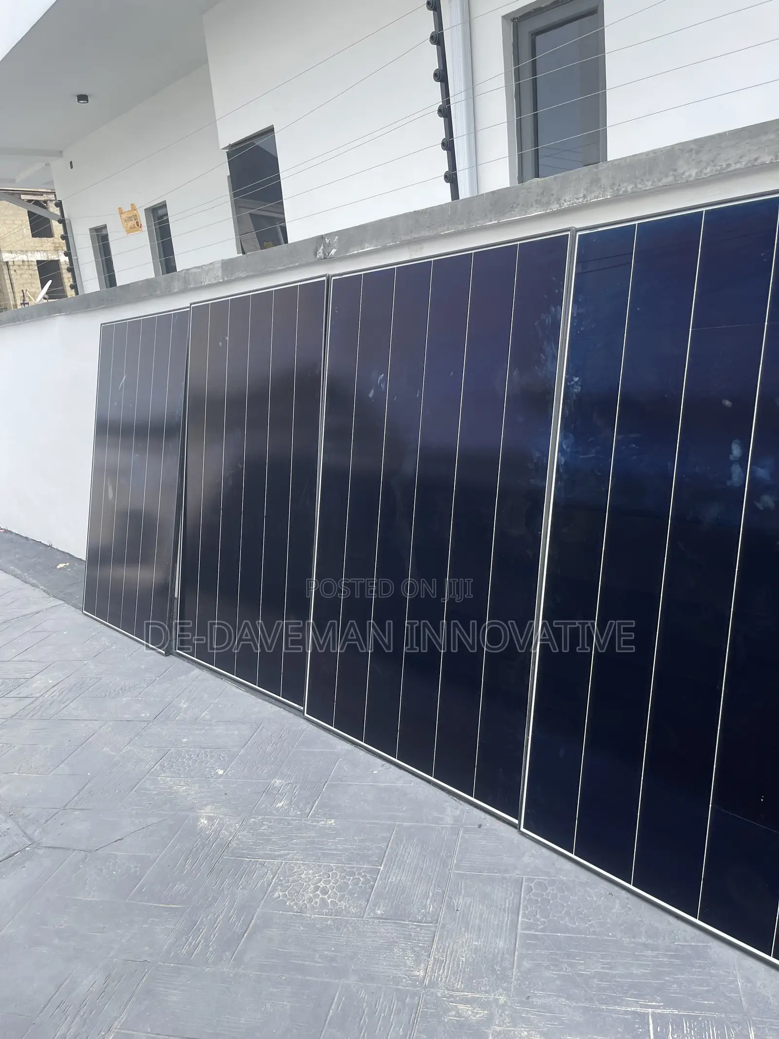 30kwh SKE Lithium Battery With 10kwh Hybrid Inverter and Solar Panel