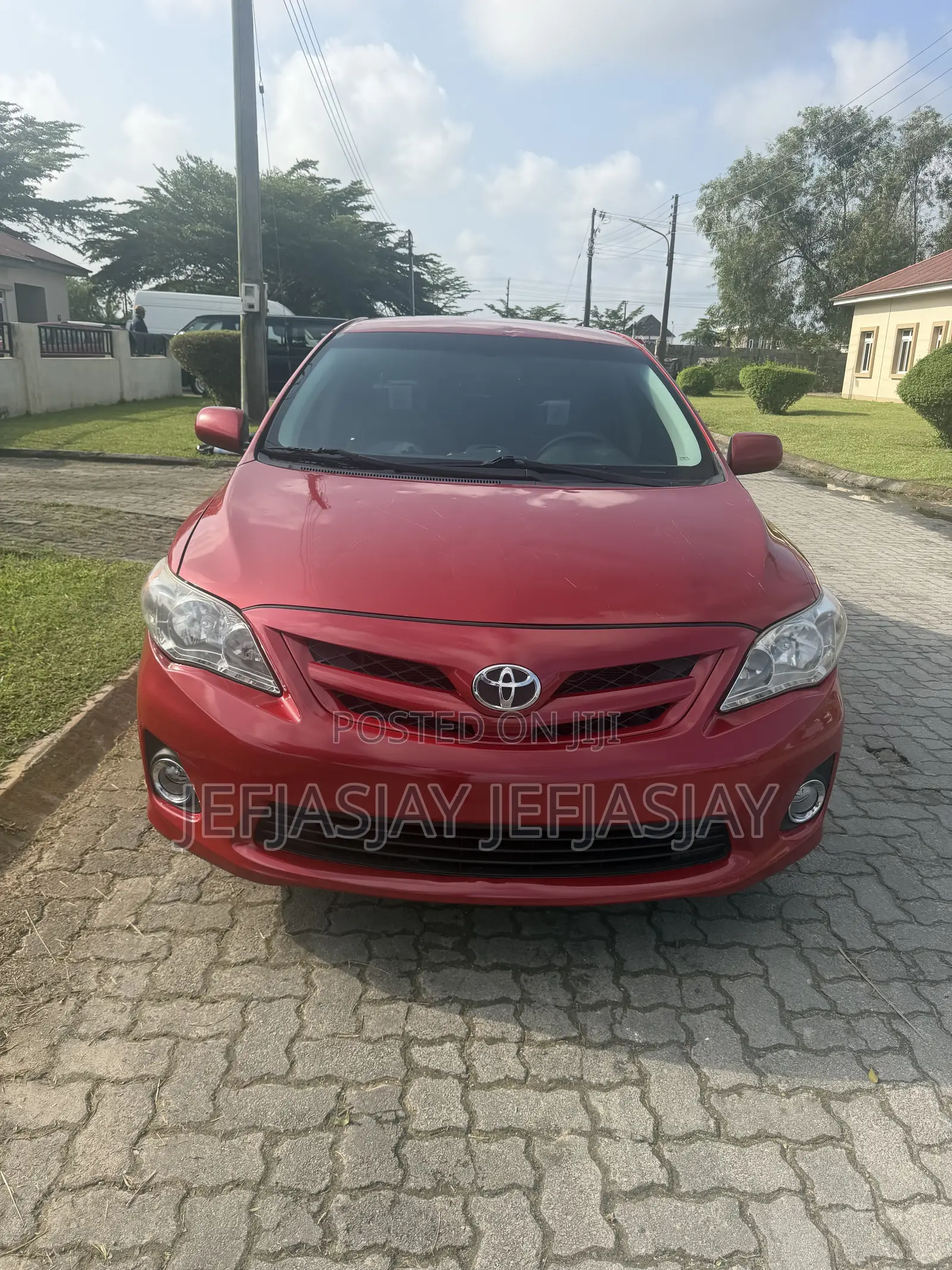 Toyota Corolla LE 4dr Sedan (1.8L 4cyl 4A) 2012 Red