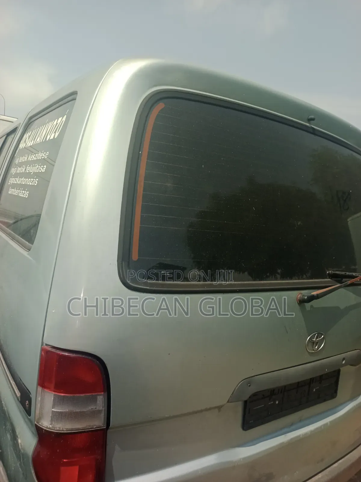 Toyota HiAce 2002 Green