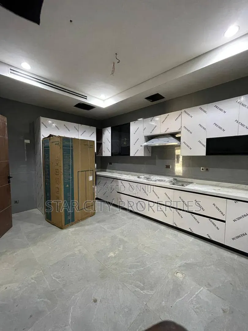 6bdrm Duplex in Old Ikoyi Lagos for sale