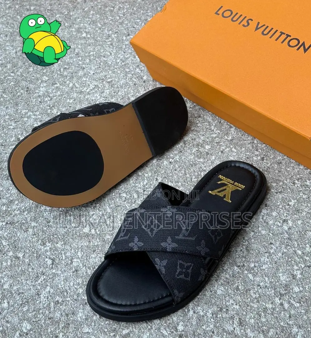 Louis Vuitton Luxury Pam