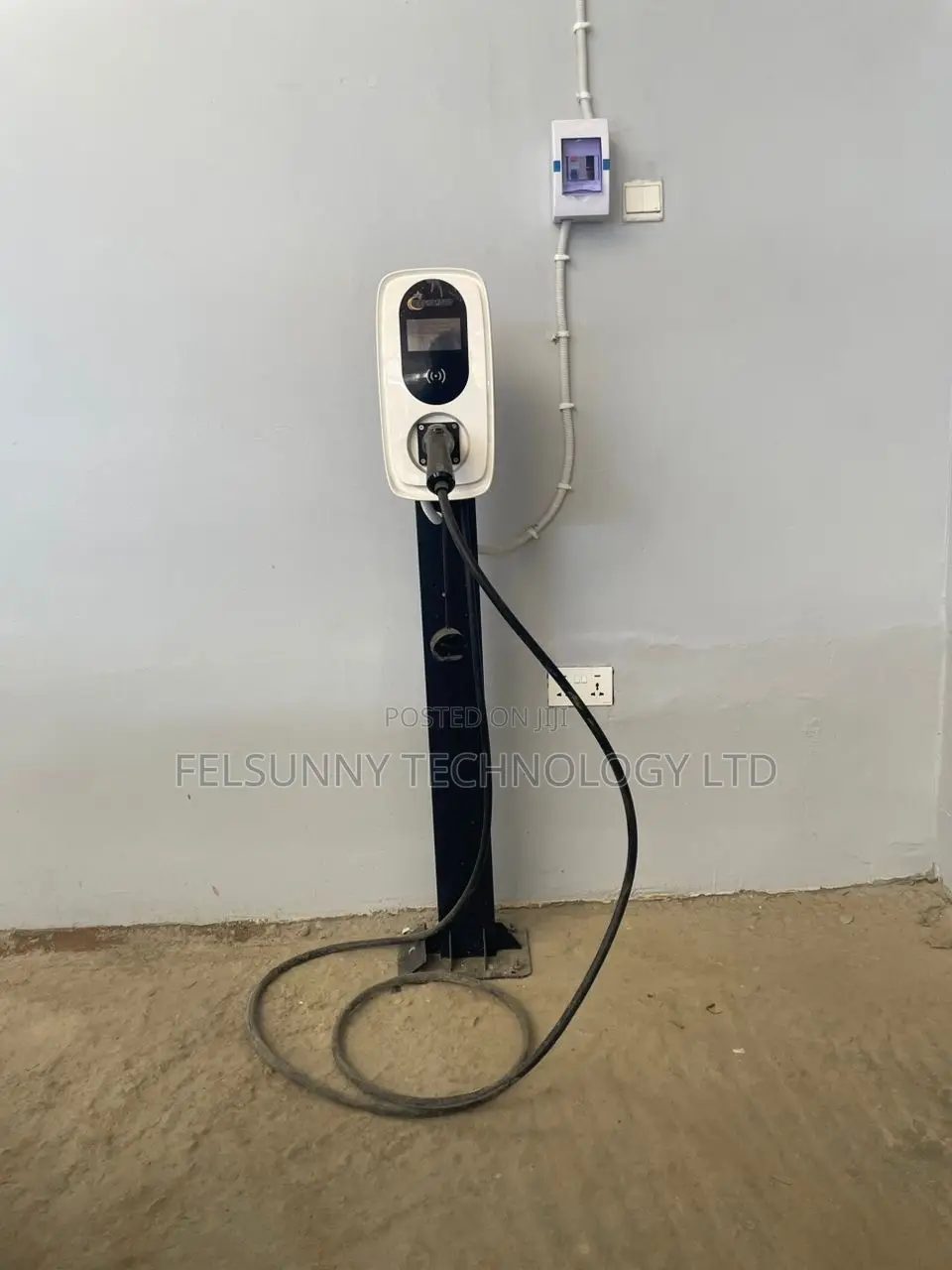 Electric Vehicle Home Charger 7kw