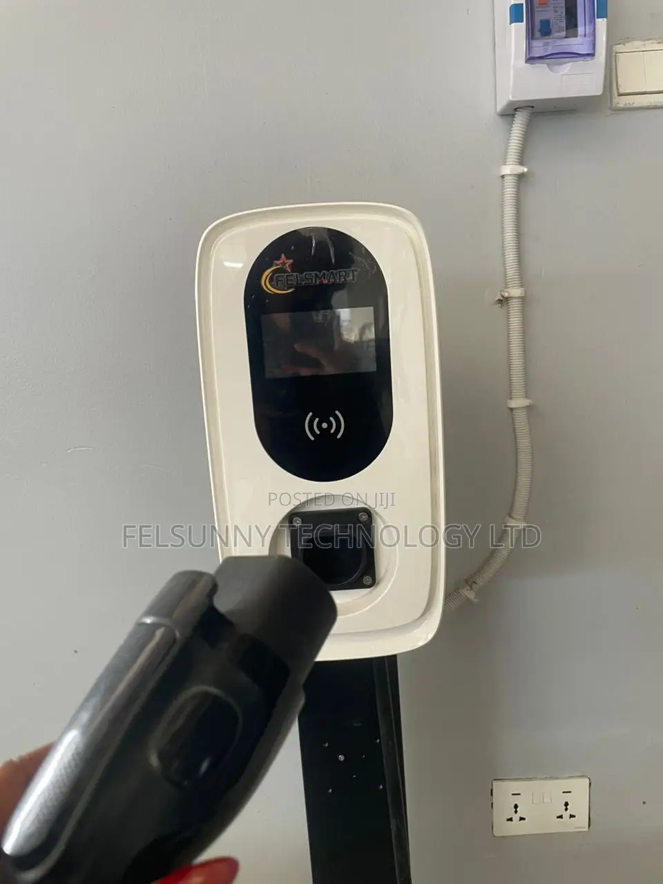 Electric Vehicle Home Charger 7kw