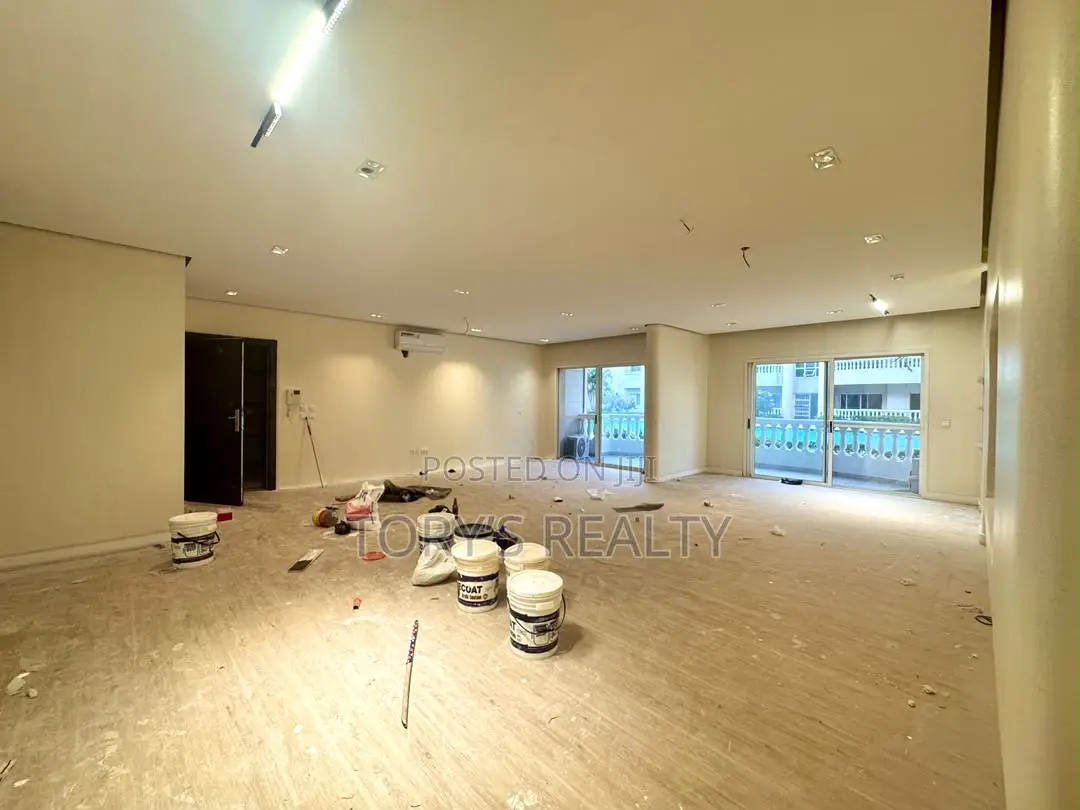 3bdrm Apartment in Banana Island for rent
