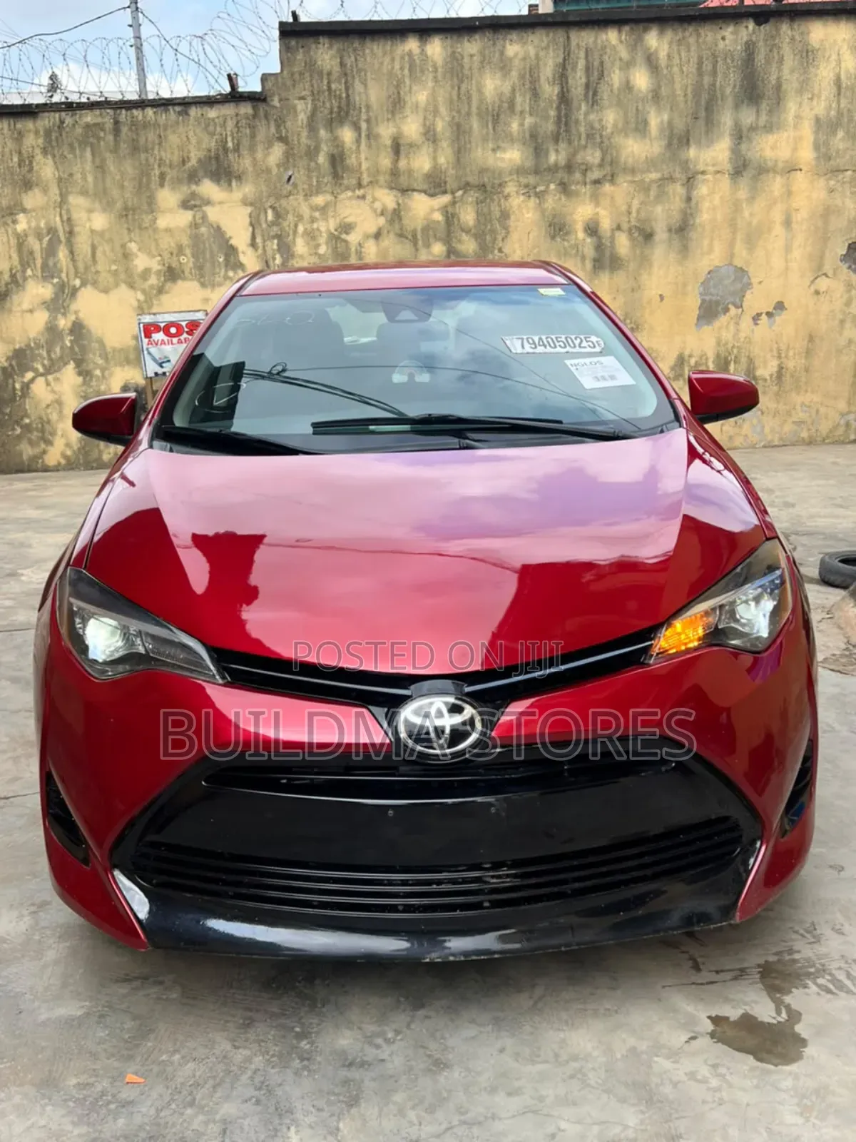Toyota Corolla LE Eco (1.8L 4cyl 2A) 2018 Red