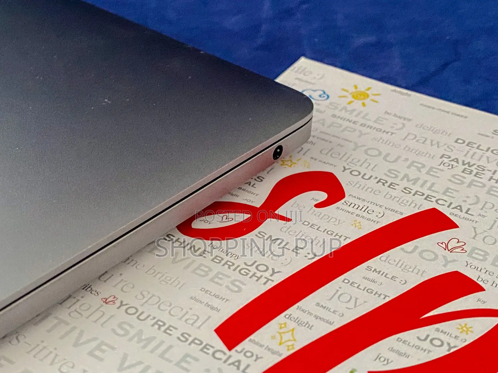 Laptop Apple MacBook Pro 2022 M2 16GB Apple M2 SSD 256GB