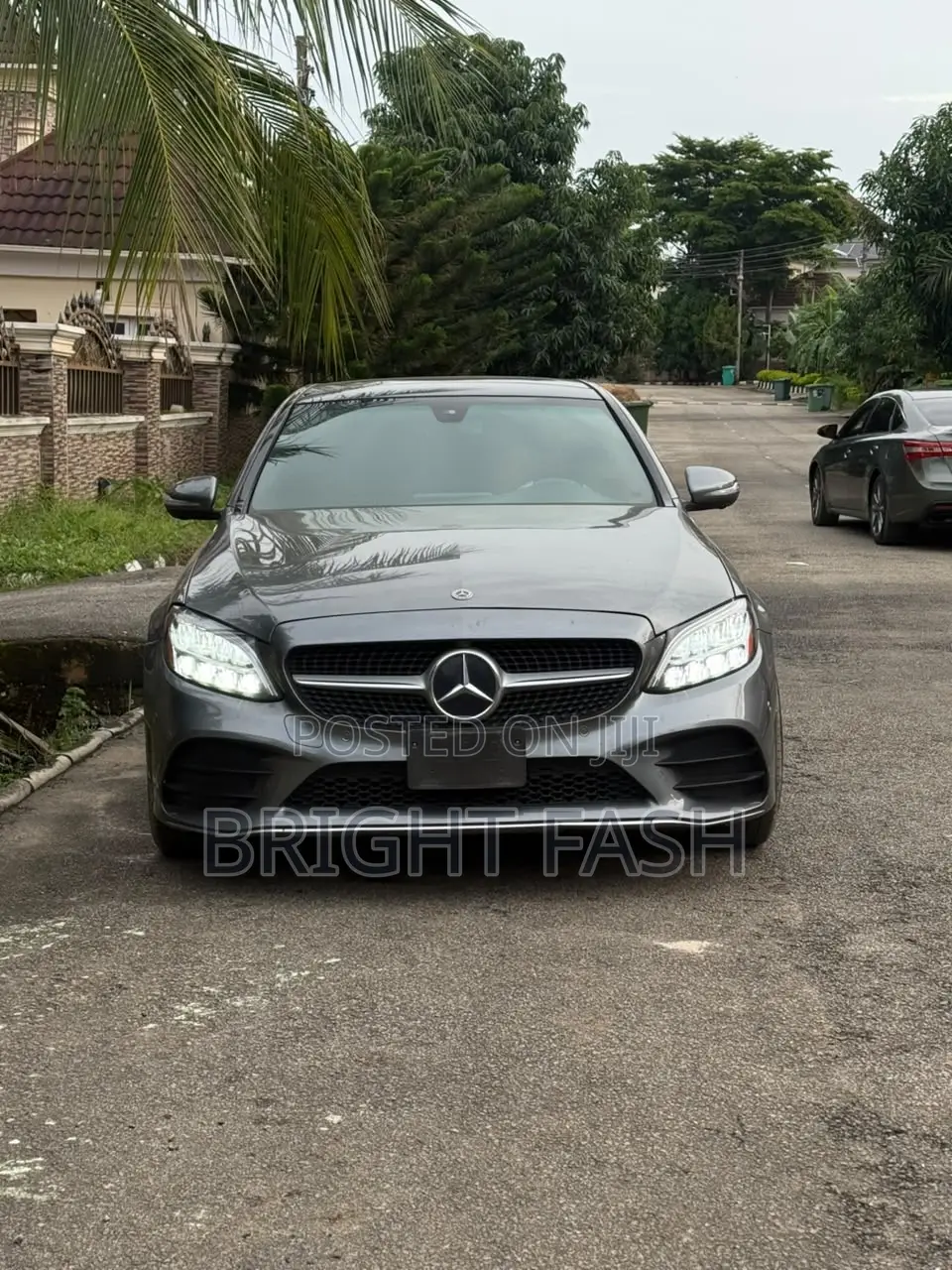 Mercedes-Benz C300 2020 Gray