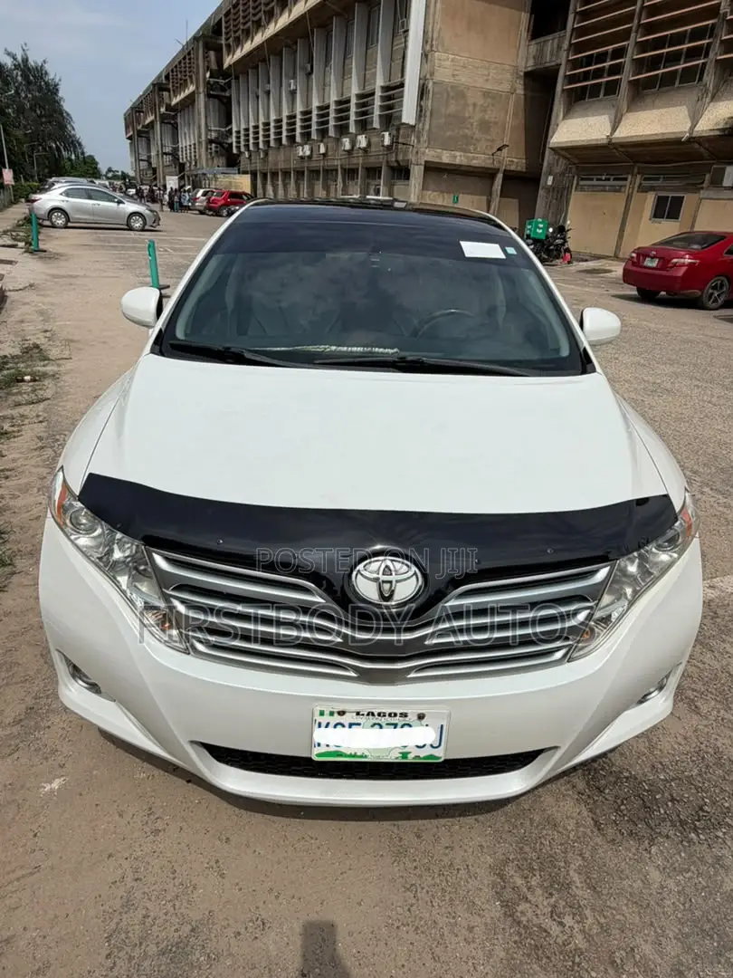 Toyota Venza 2012 White