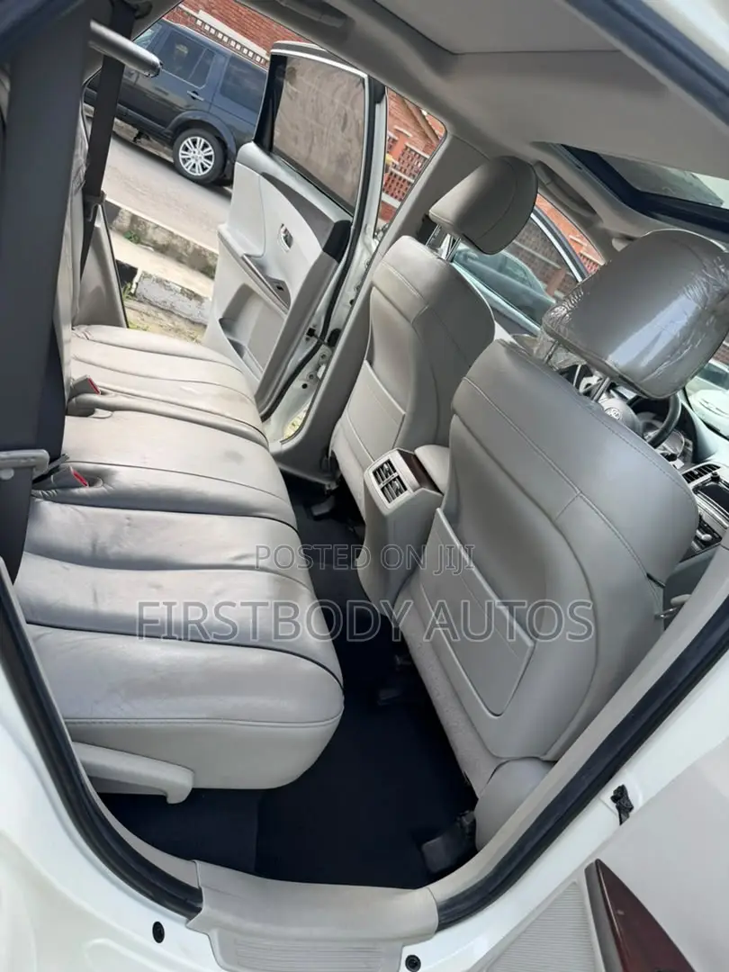 Toyota Venza 2012 White