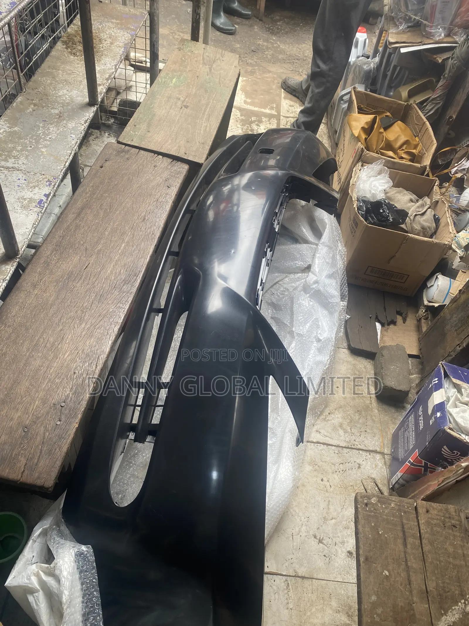 Original Thick Lexus Es350 08 Front Bumper