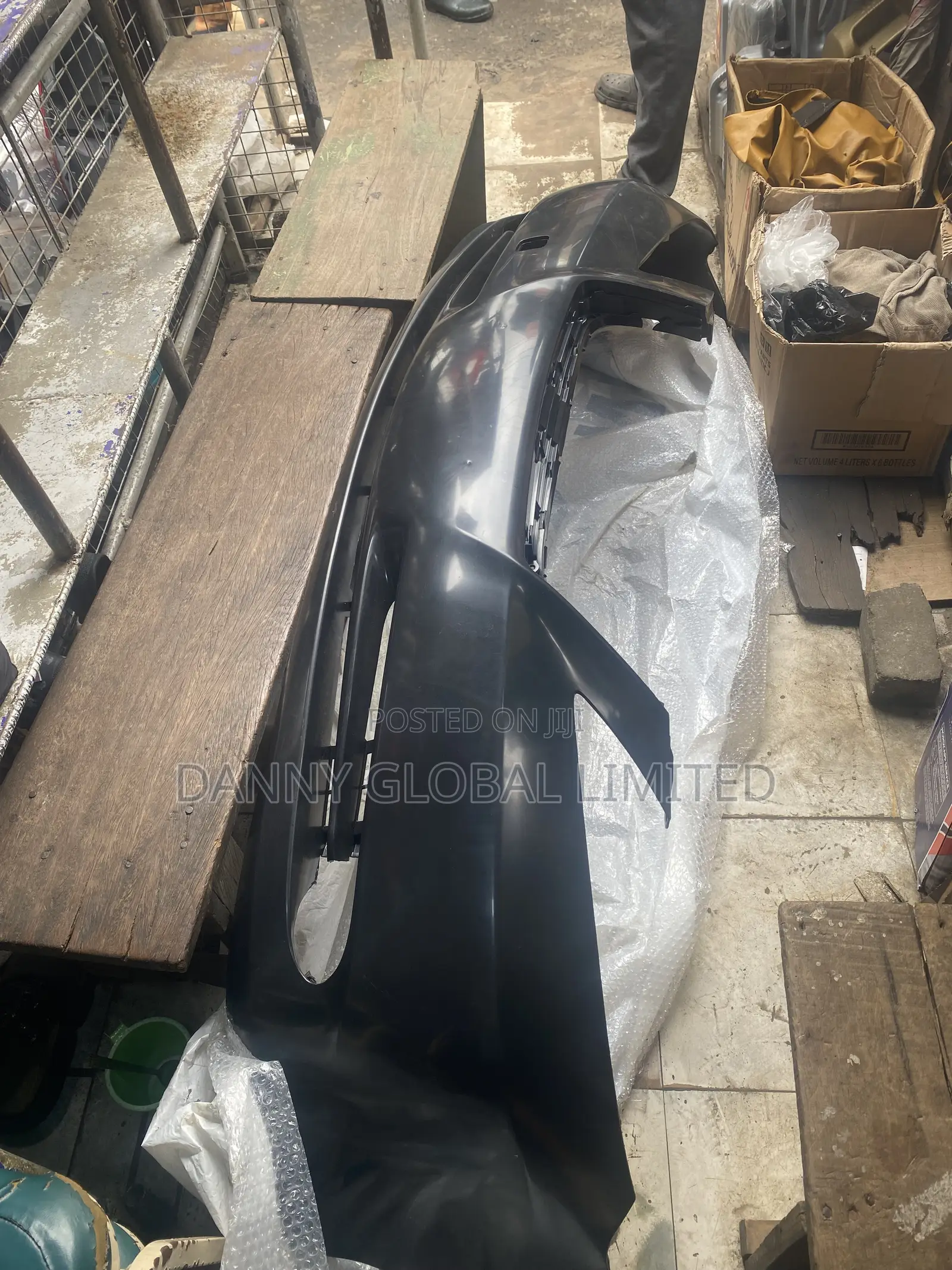 Original Thick Lexus Es350 08 Front Bumper