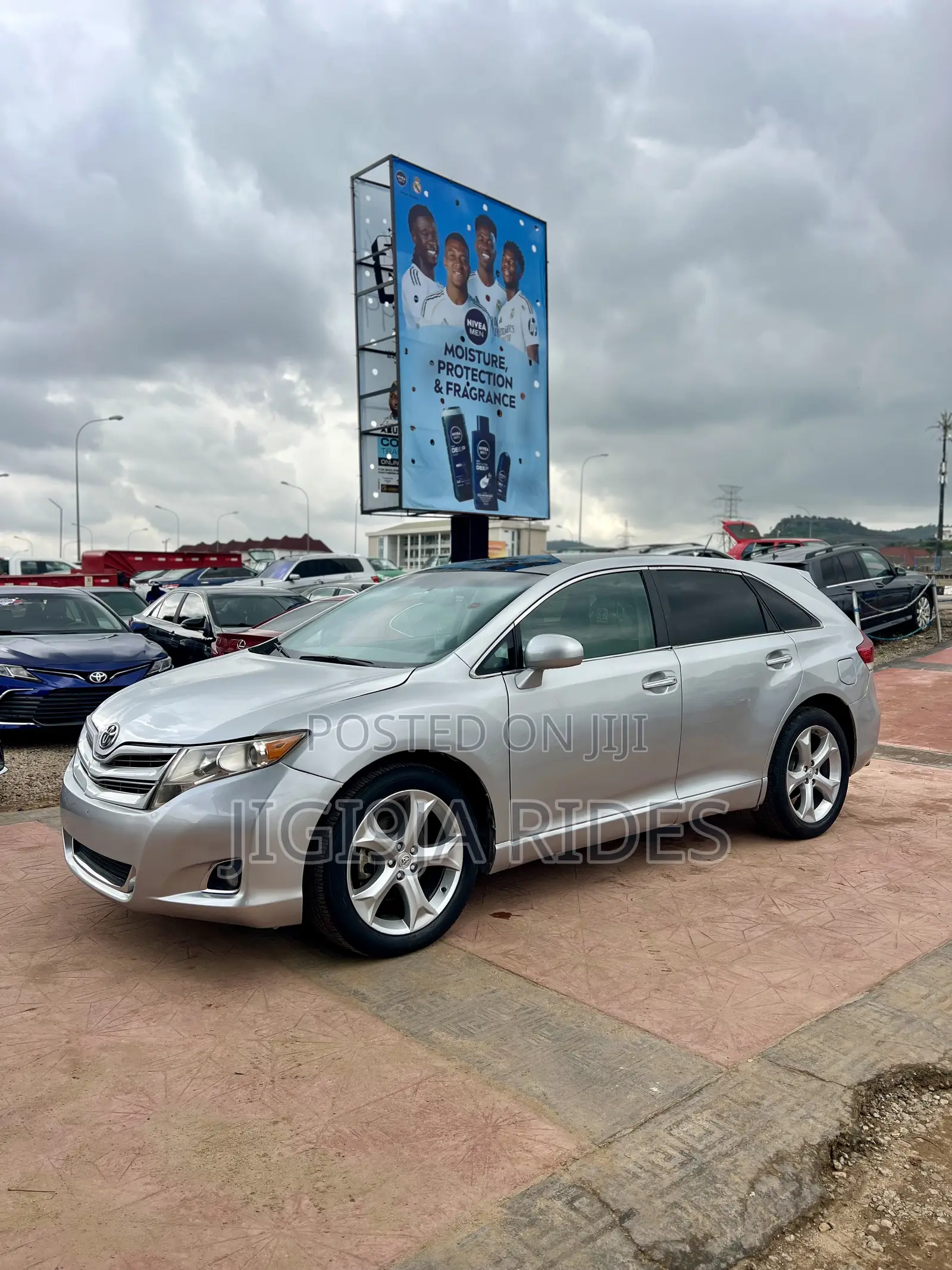 Toyota Venza V6 AWD 2010 Silver