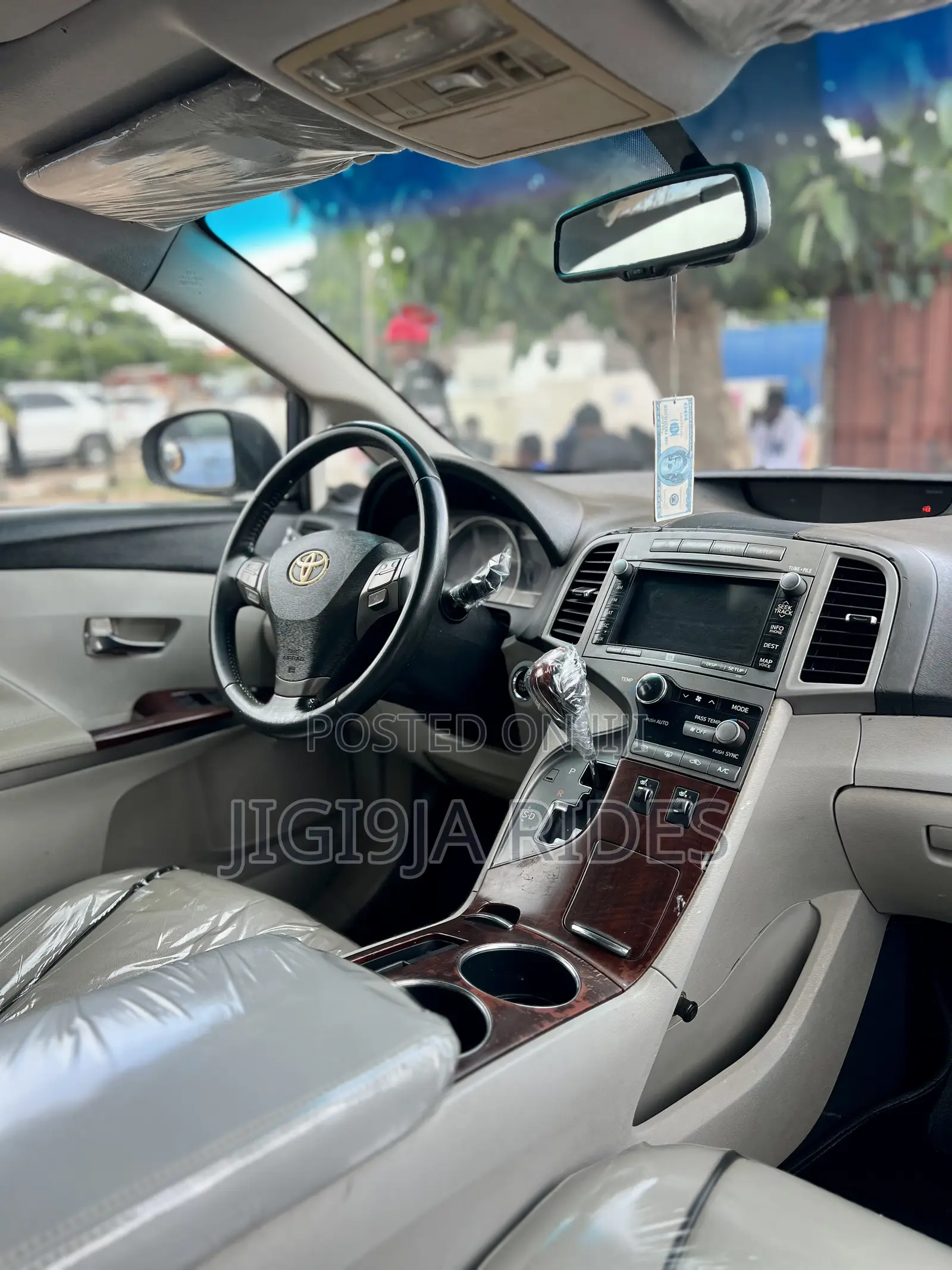Toyota Venza V6 AWD 2010 Silver