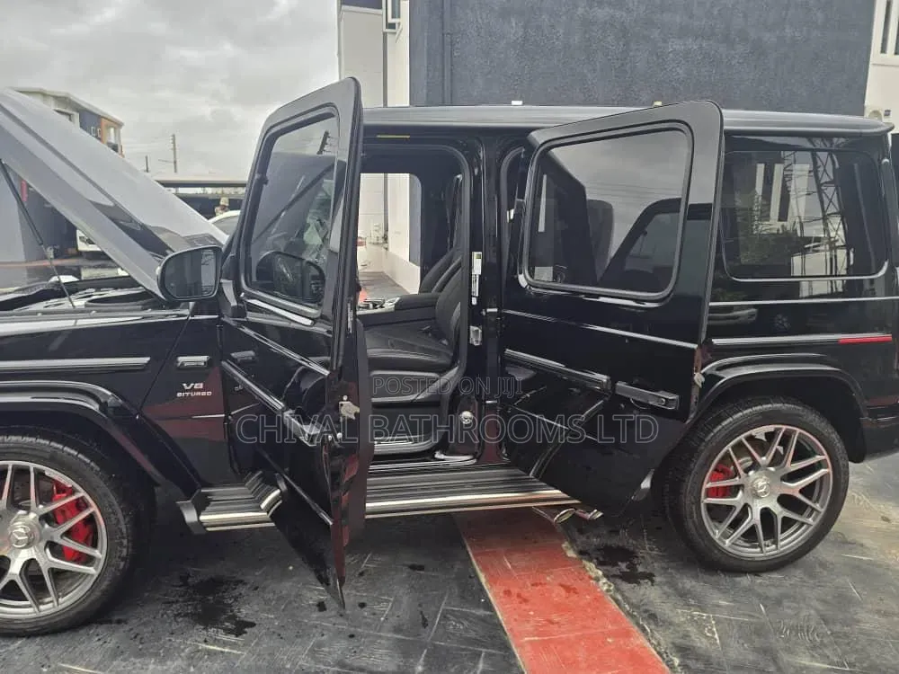 New Mercedes-Benz G-Class 2024 Black