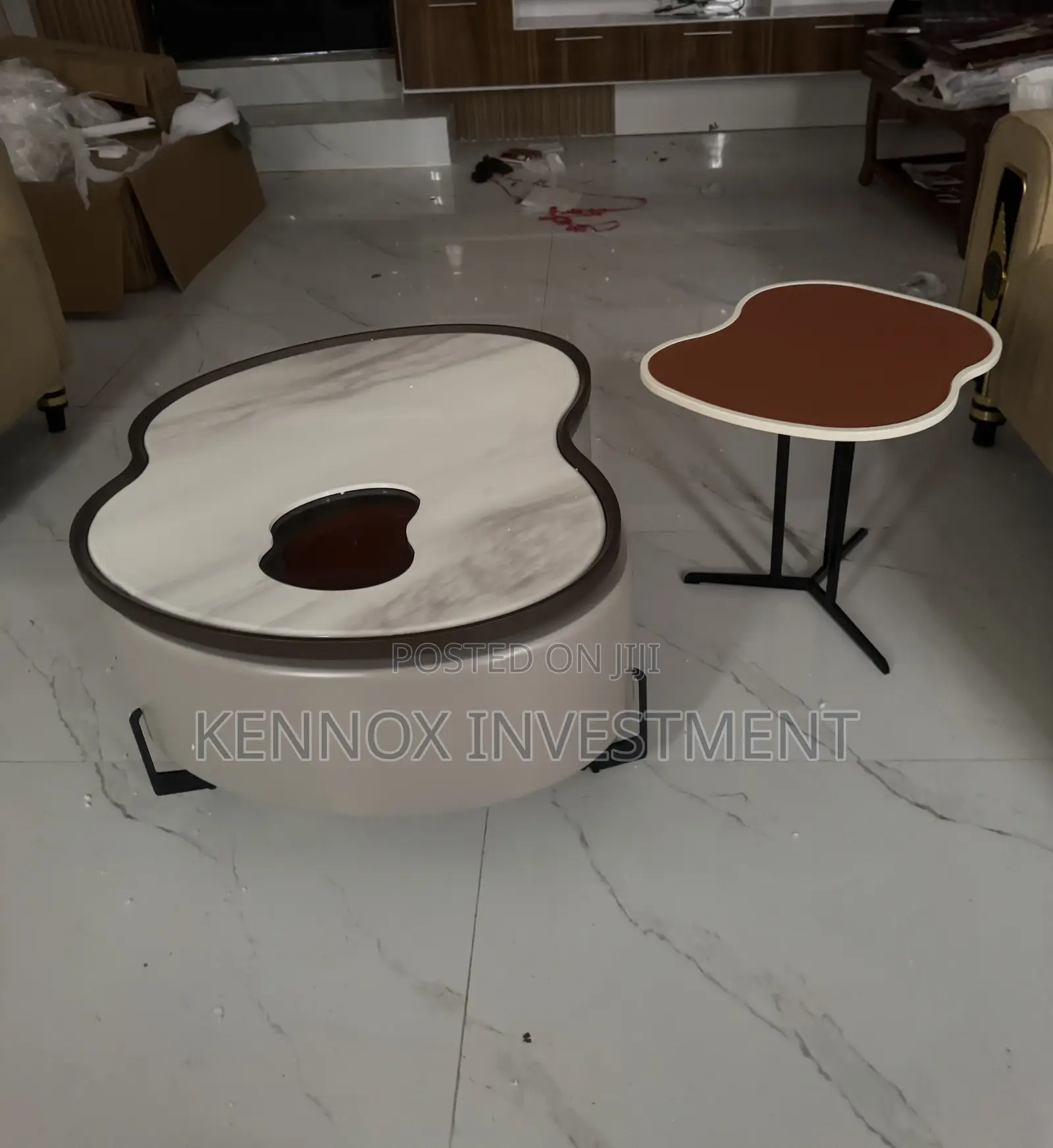 Luxury Imported Quality Centre Table 