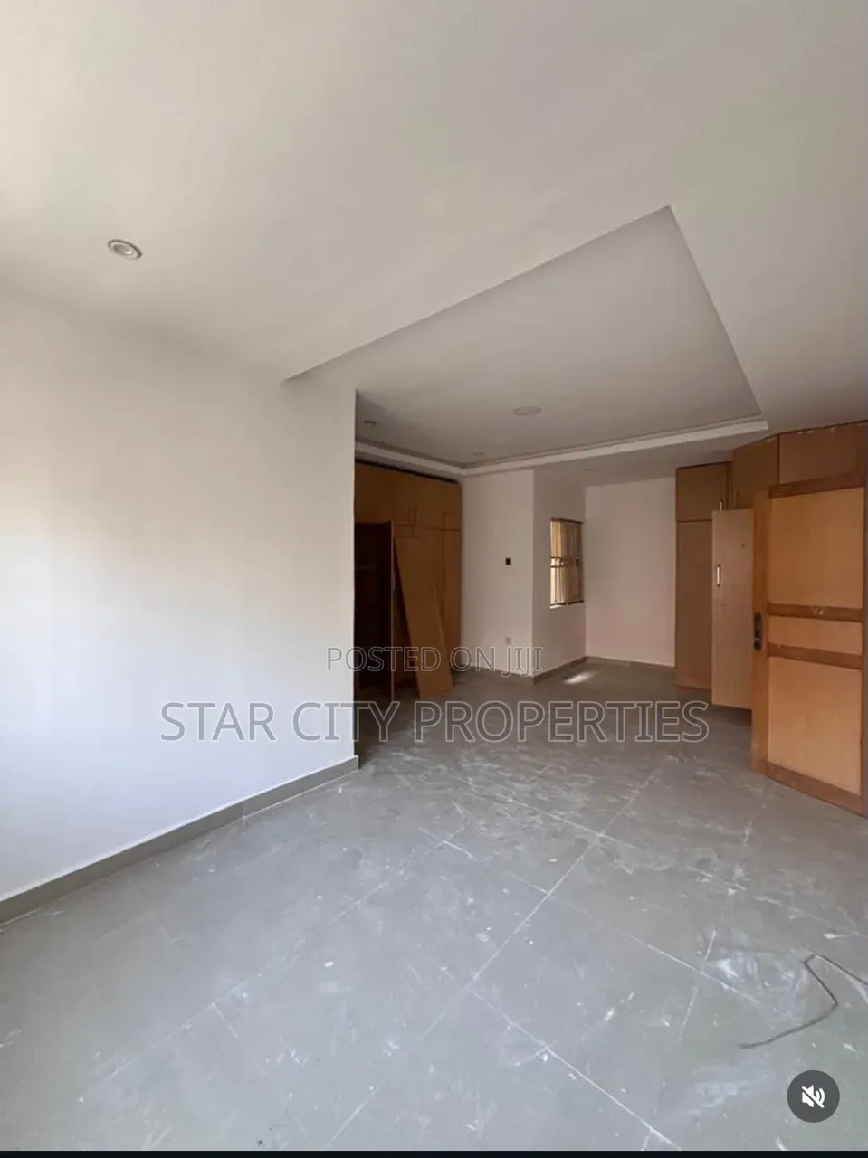 3bdrm Townhouse / Terrace in Lekki Phase 1 for rent