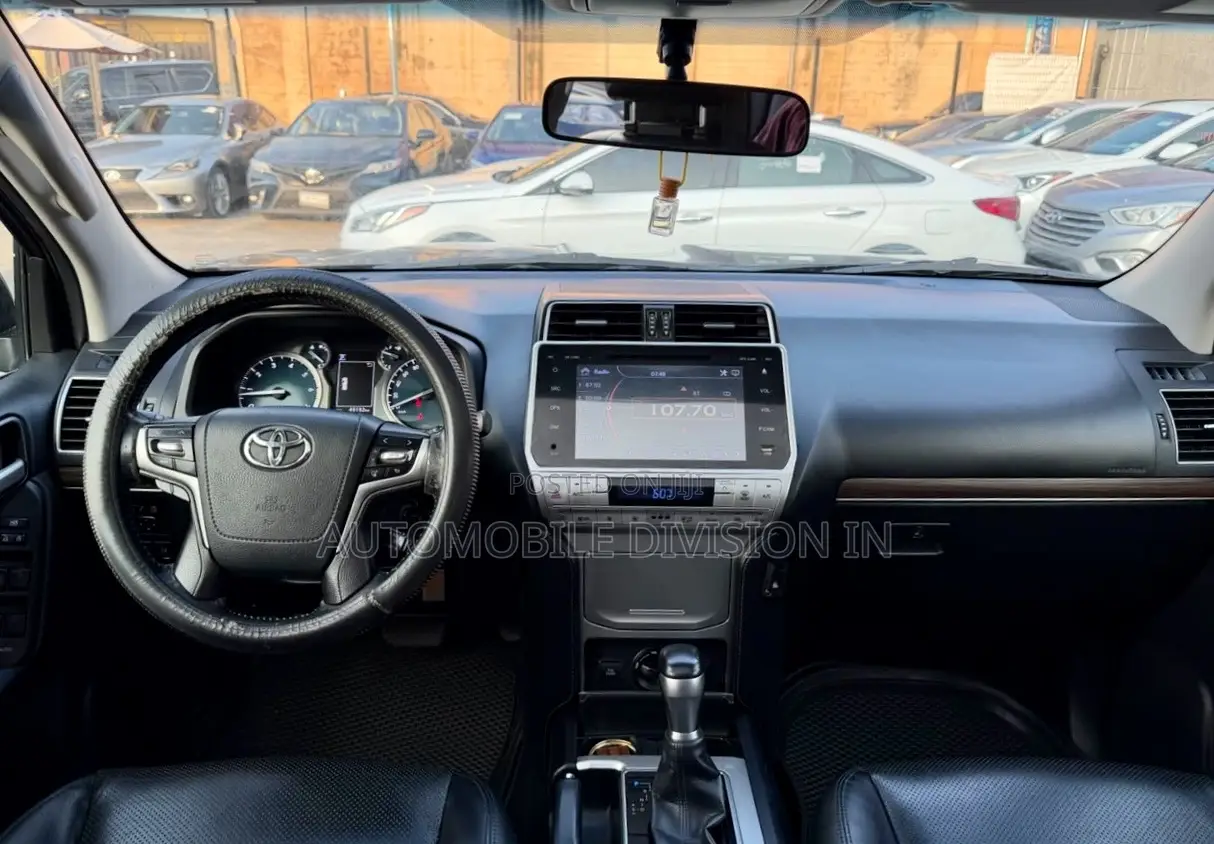 Toyota Land Cruiser Prado 4.0 2019 Black