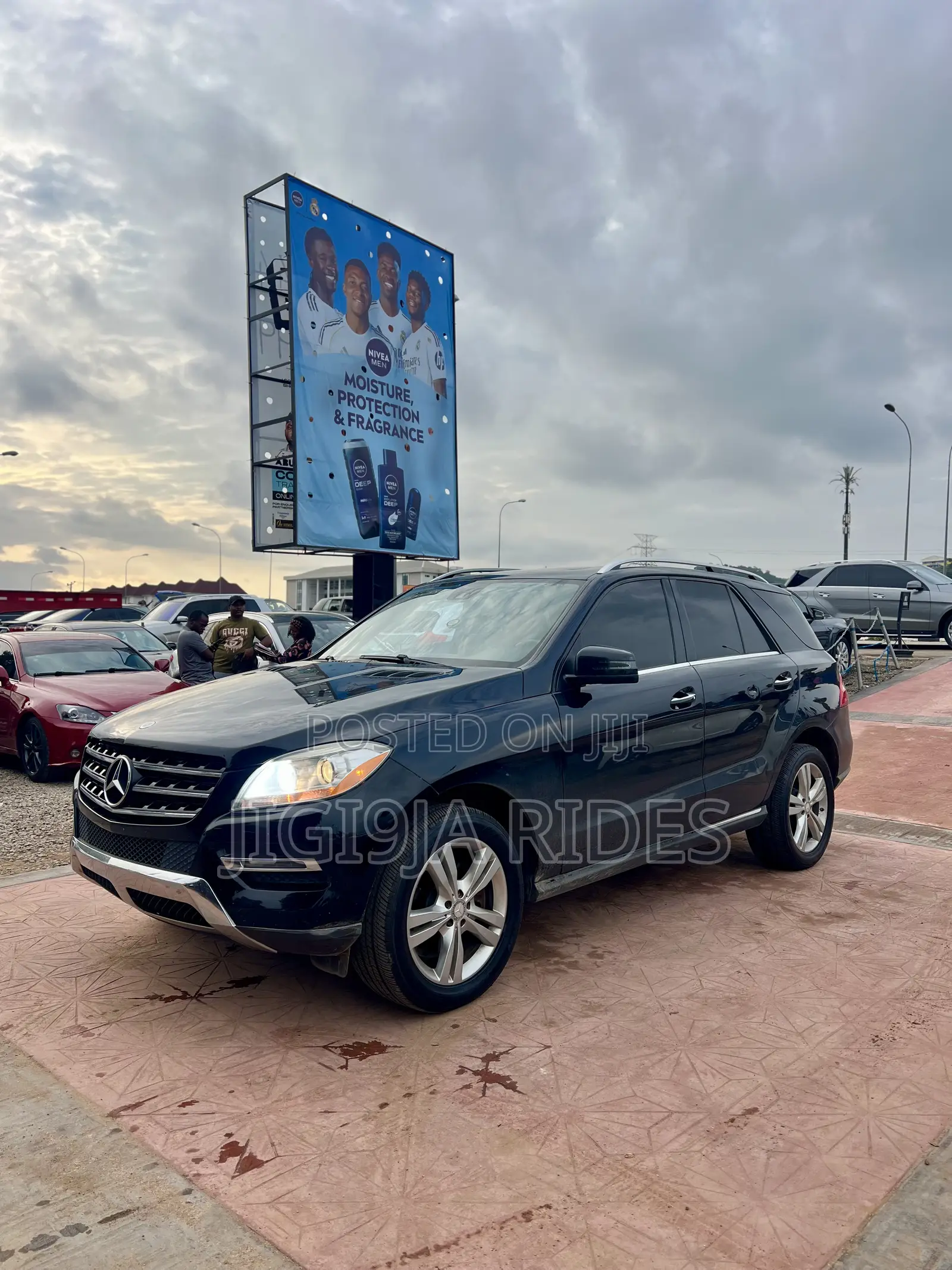 Mercedes-Benz M Class 2015 Black