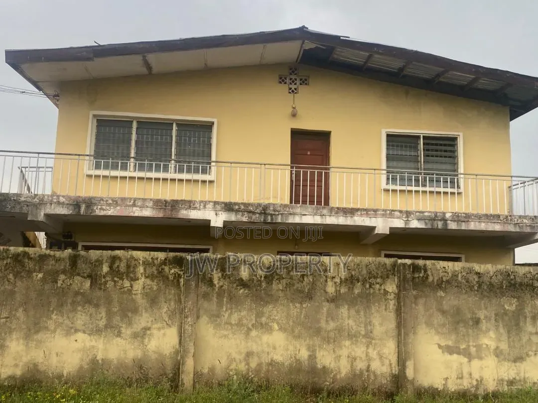 12bdrm Block of Flats in Adeyemi, Abeokuta South for sale