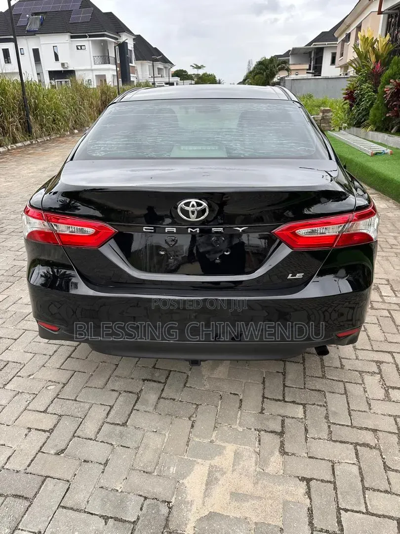 Toyota Camry 2018 Black