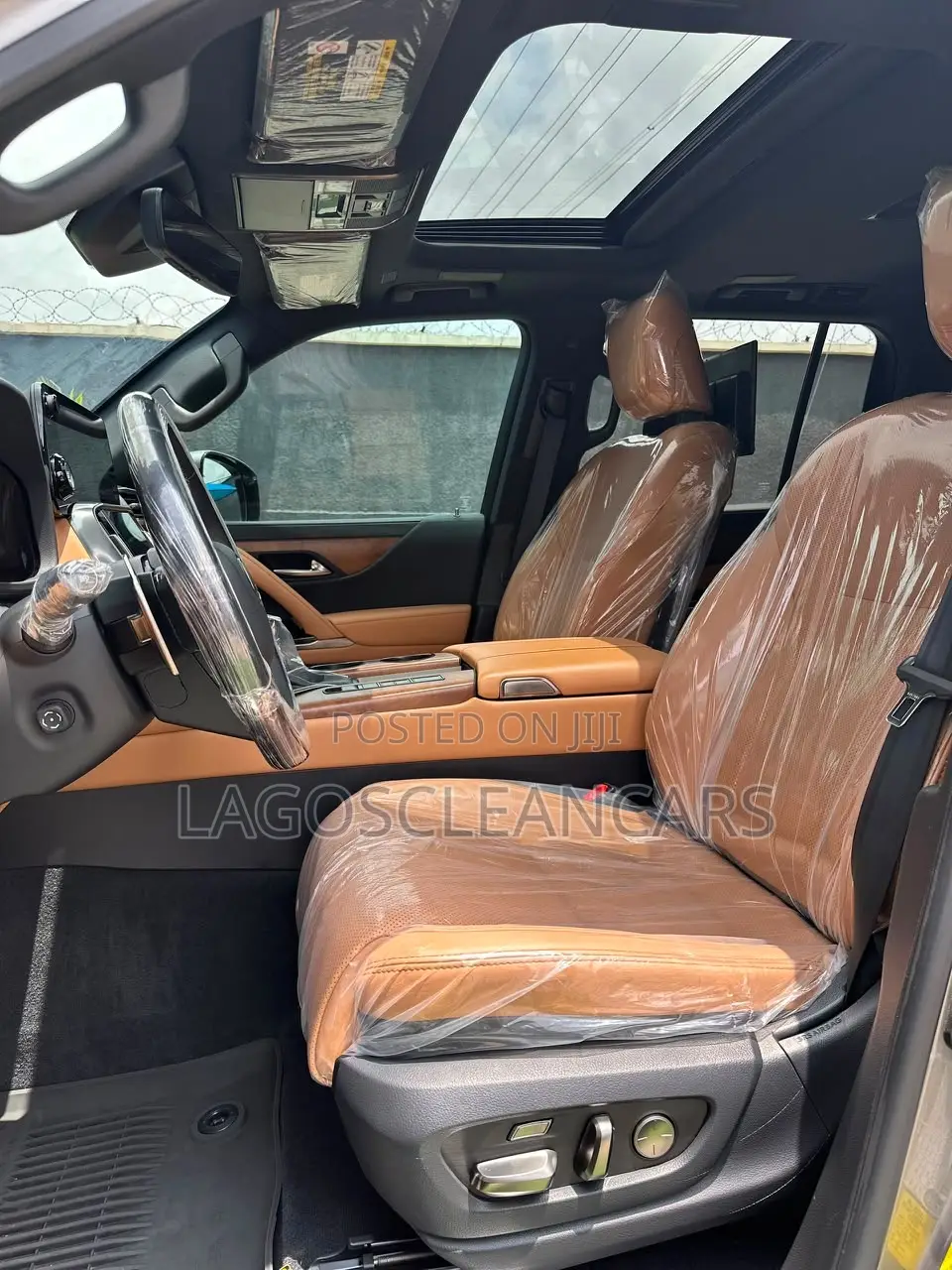 Lexus LX 600 2022 Silver