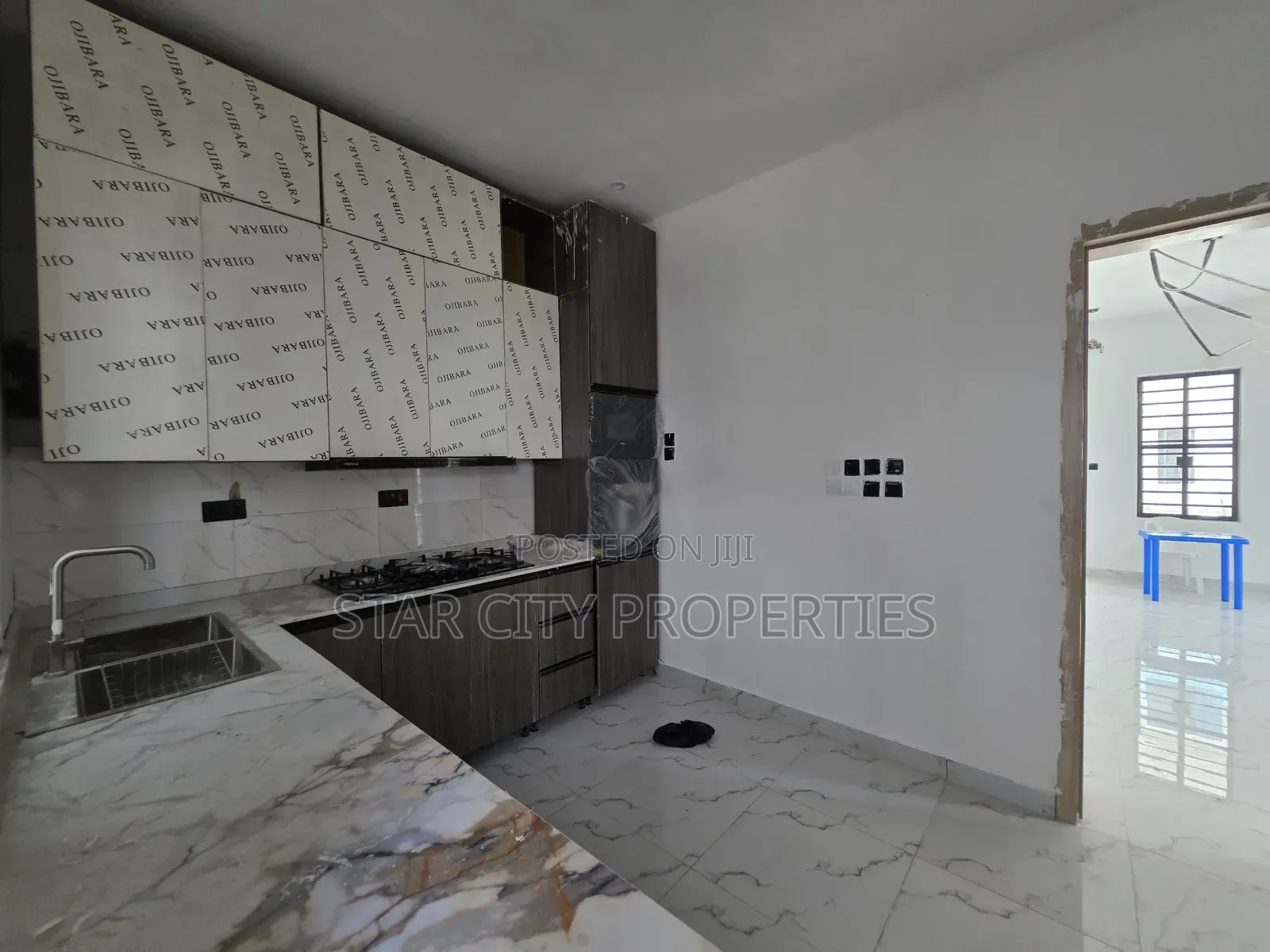 4bdrm Townhouse/Terrace in Royal Pine Estate for sale
