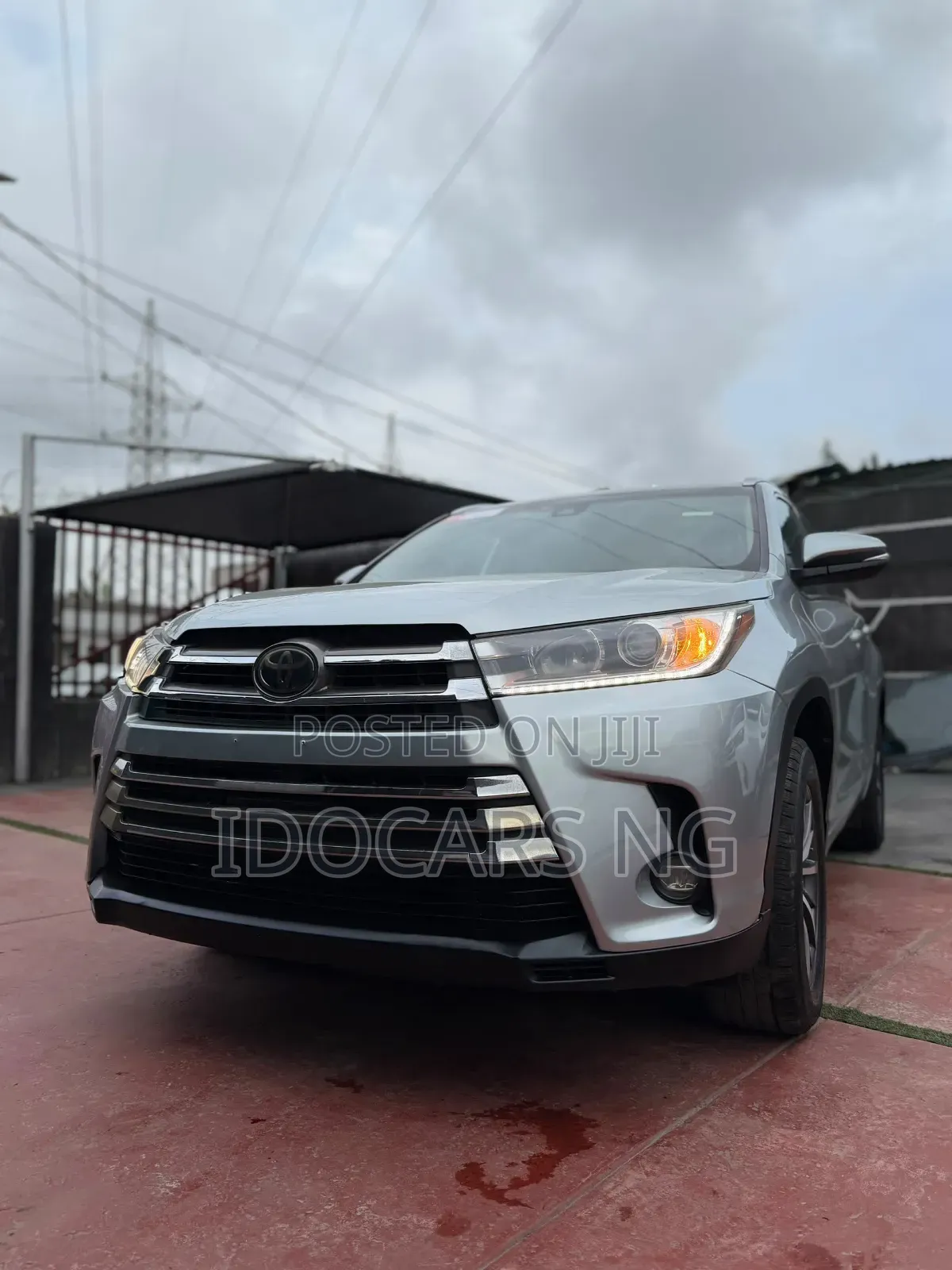Toyota Highlander XLE 2019 Silver