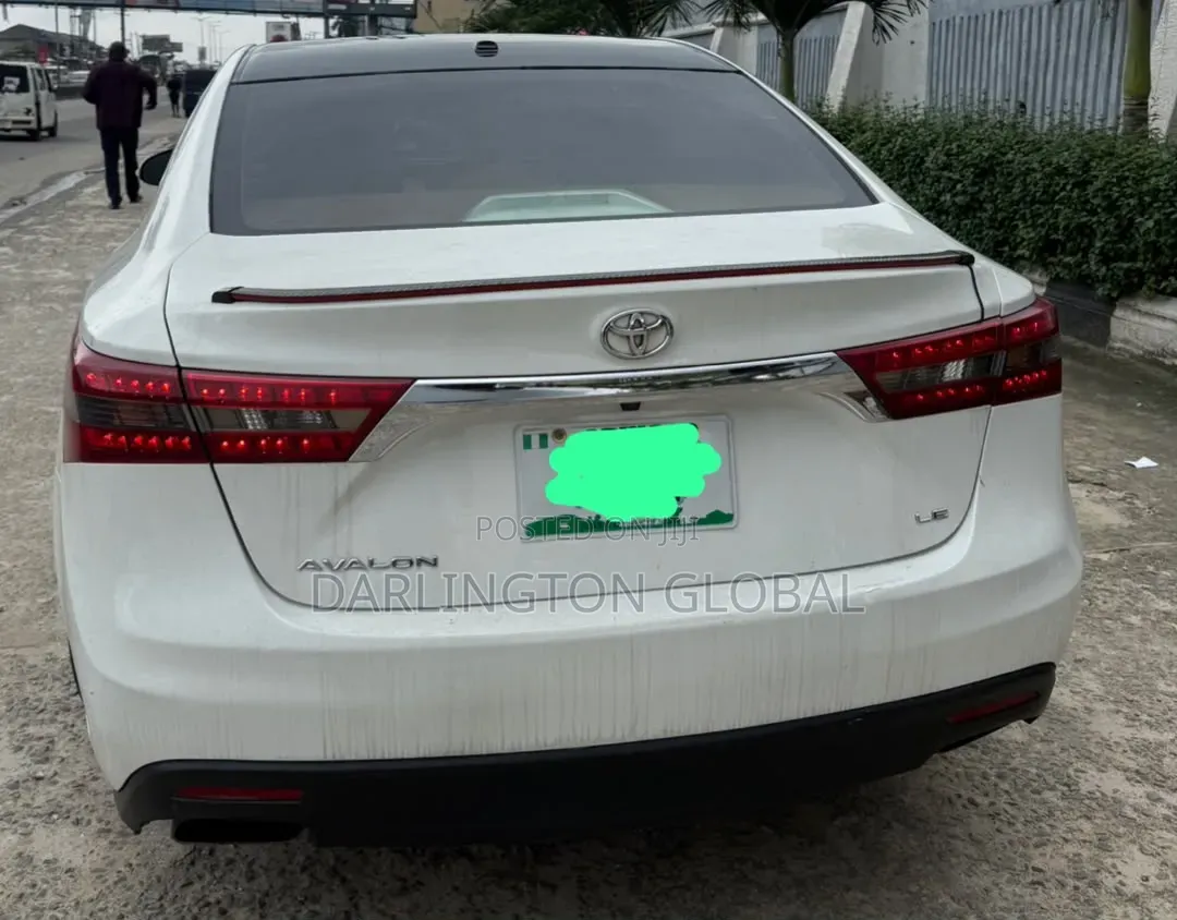 Toyota Avalon 2016 White