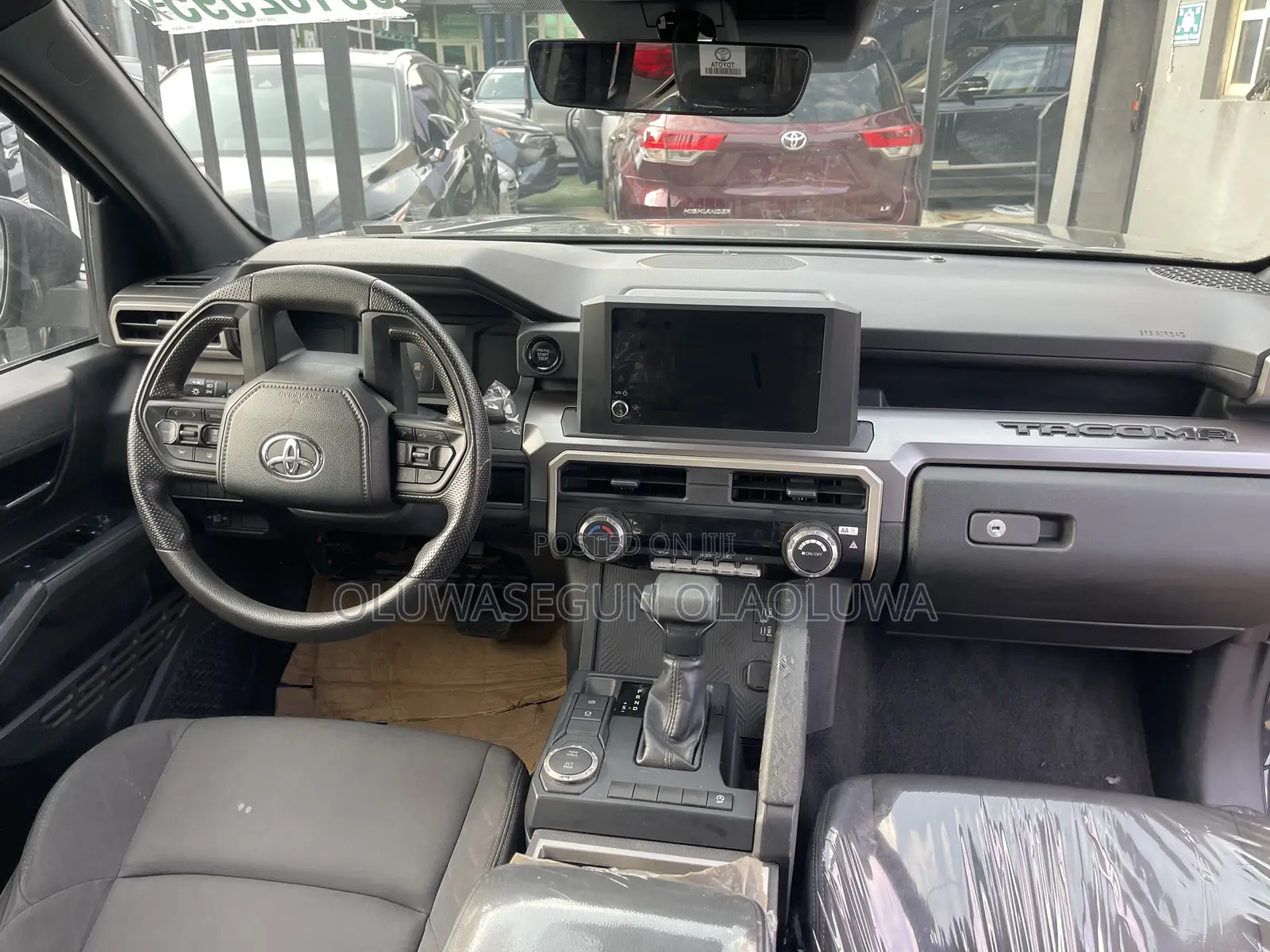 Toyota Tacoma SR5 Double Cab 6' Bed AT 2024 Gray