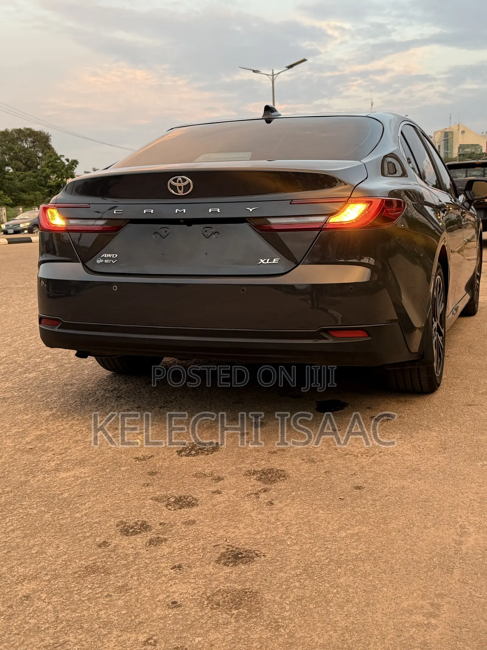 Toyota Camry XLE 2025 Gray