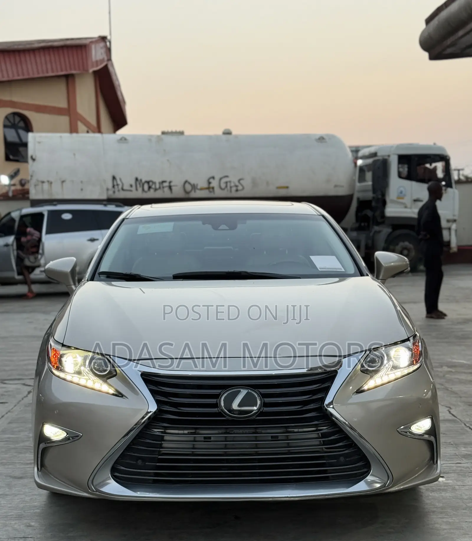 Lexus ES 350 FWD 2016 Gold