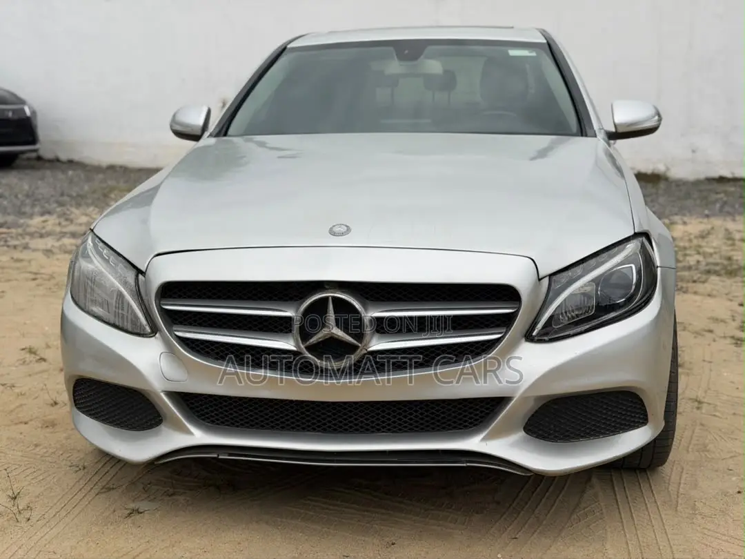 Mercedes-Benz C300 2015 Silver