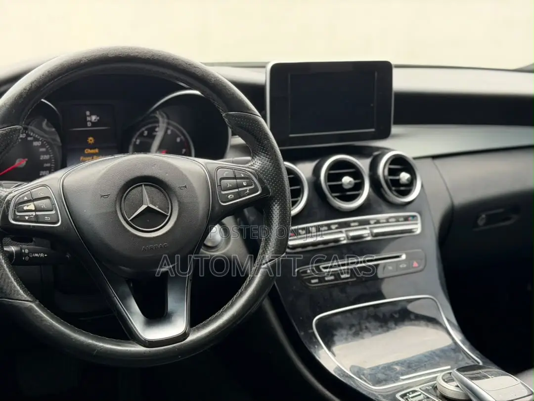 Mercedes-Benz C300 2015 Silver